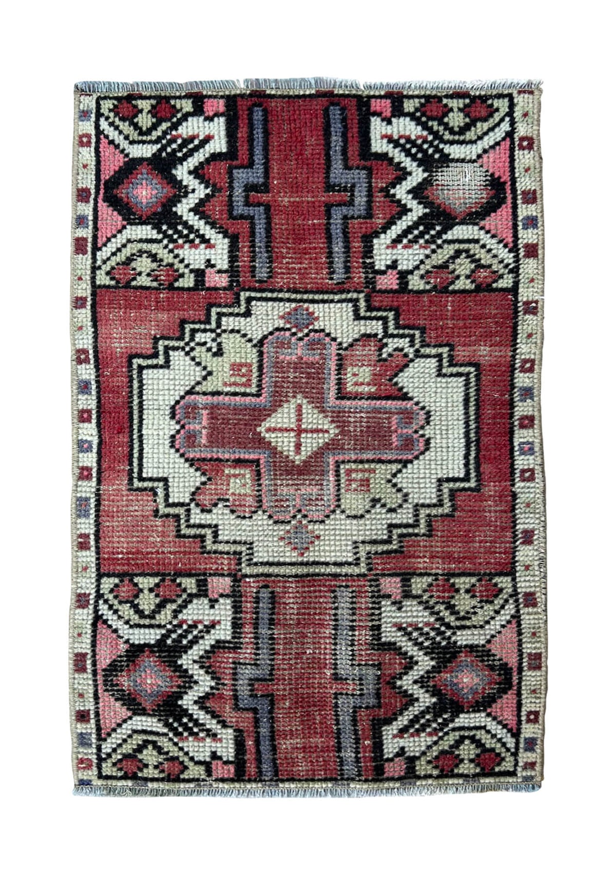Ivanna - Vintage Mini Red Area Rug - kudenrugs