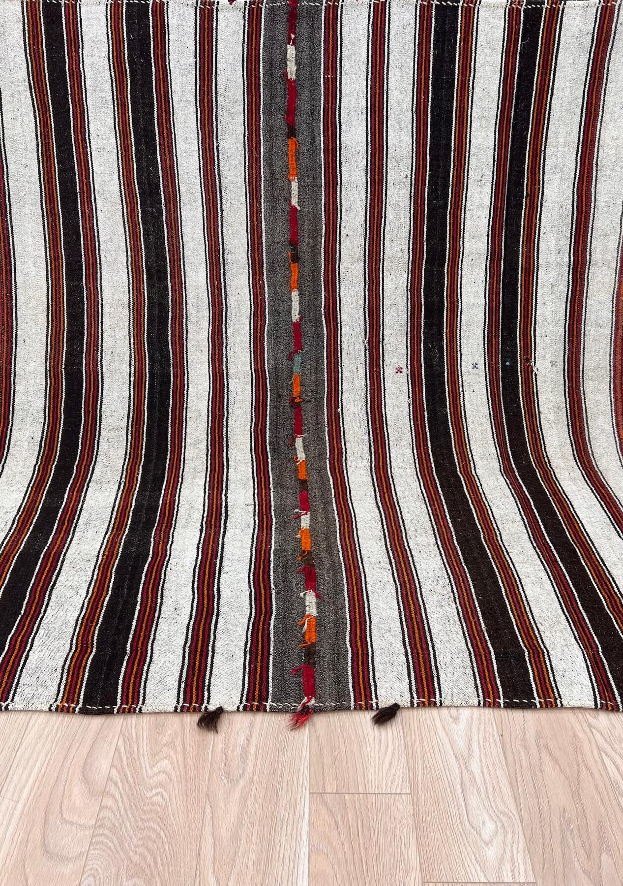 Janae - White Kilim Rug - kudenrugs