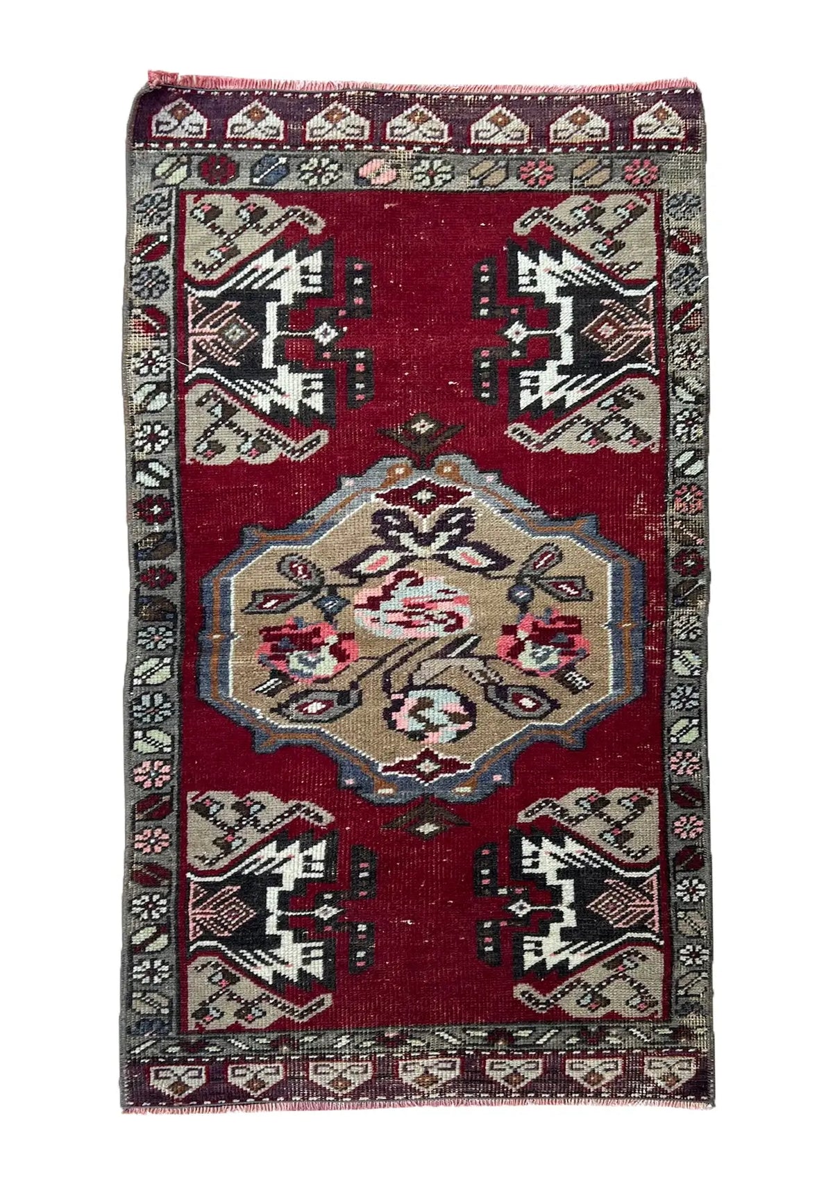 Javonna - Vintage Mini Red Area Rug - kudenrugs