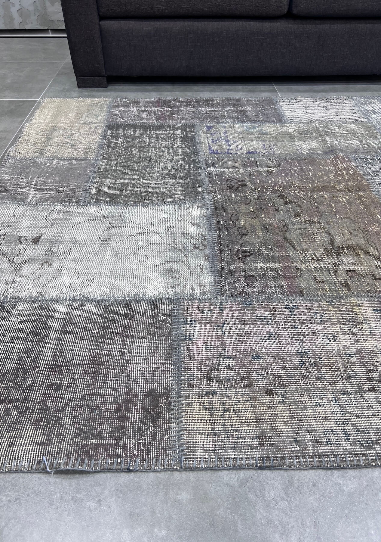 Kayley - Vintage Gray Patchwork Rug - kudenrugs