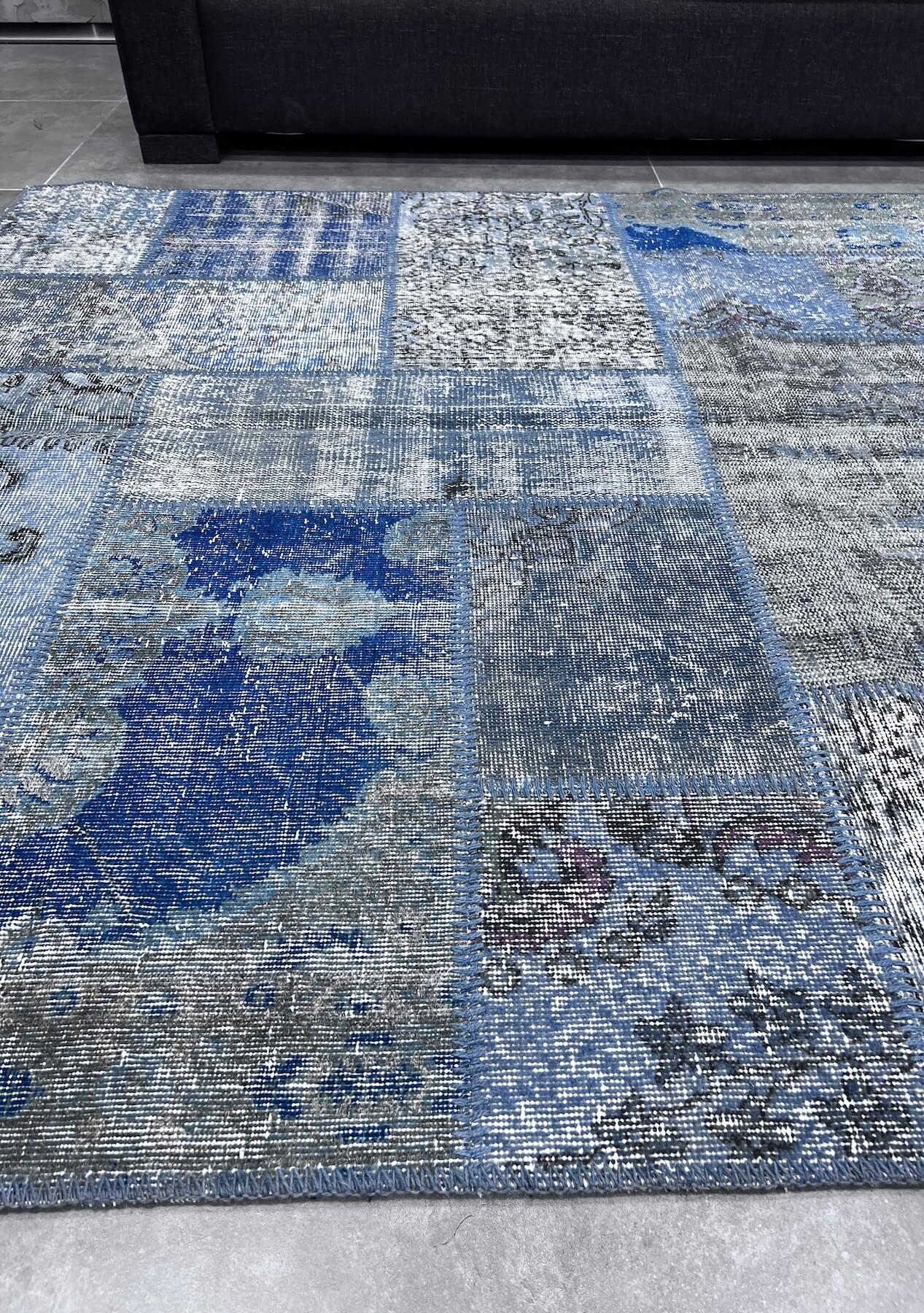 Liberty - Vintage Blue Patchwork Rug - kudenrugs