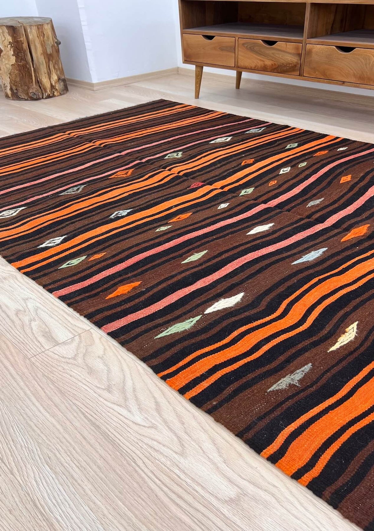 Lorena - Brown Turkish Kilim Rug - kudenrugs