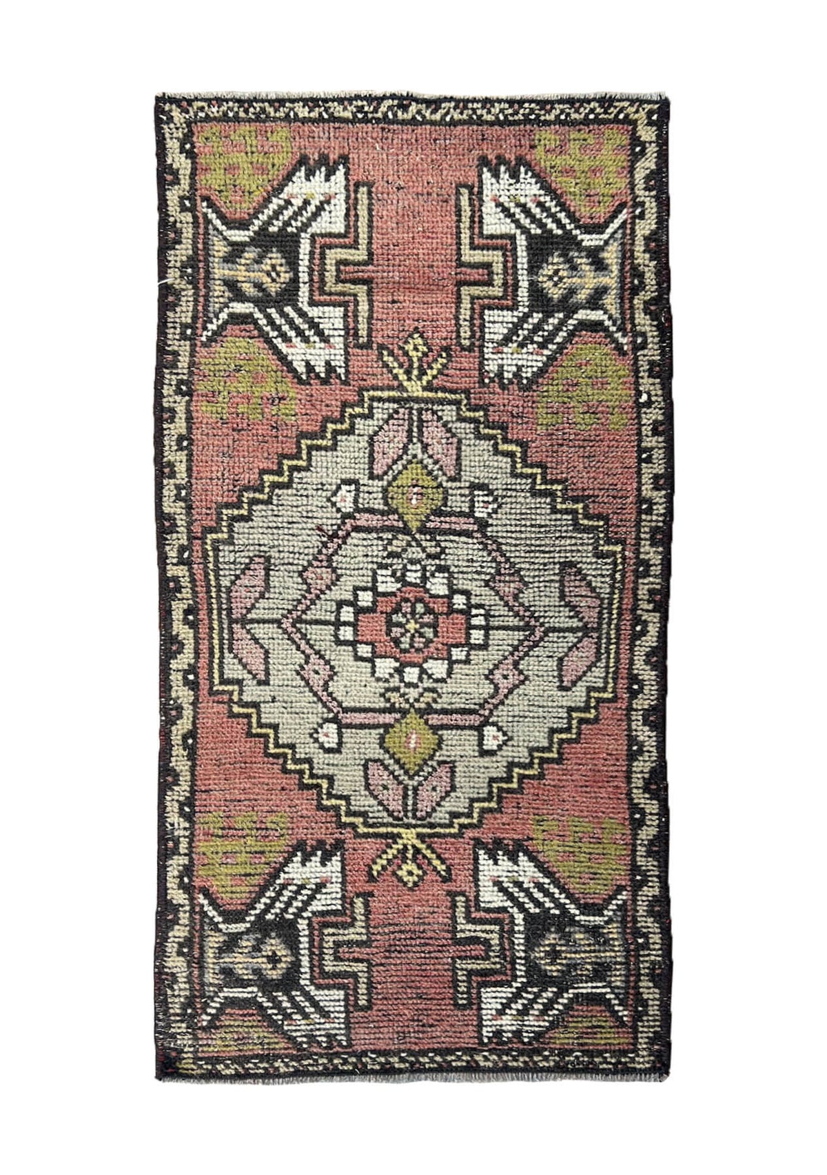Luisa - Vintage Mini Pink Area Rug - kudenrugs