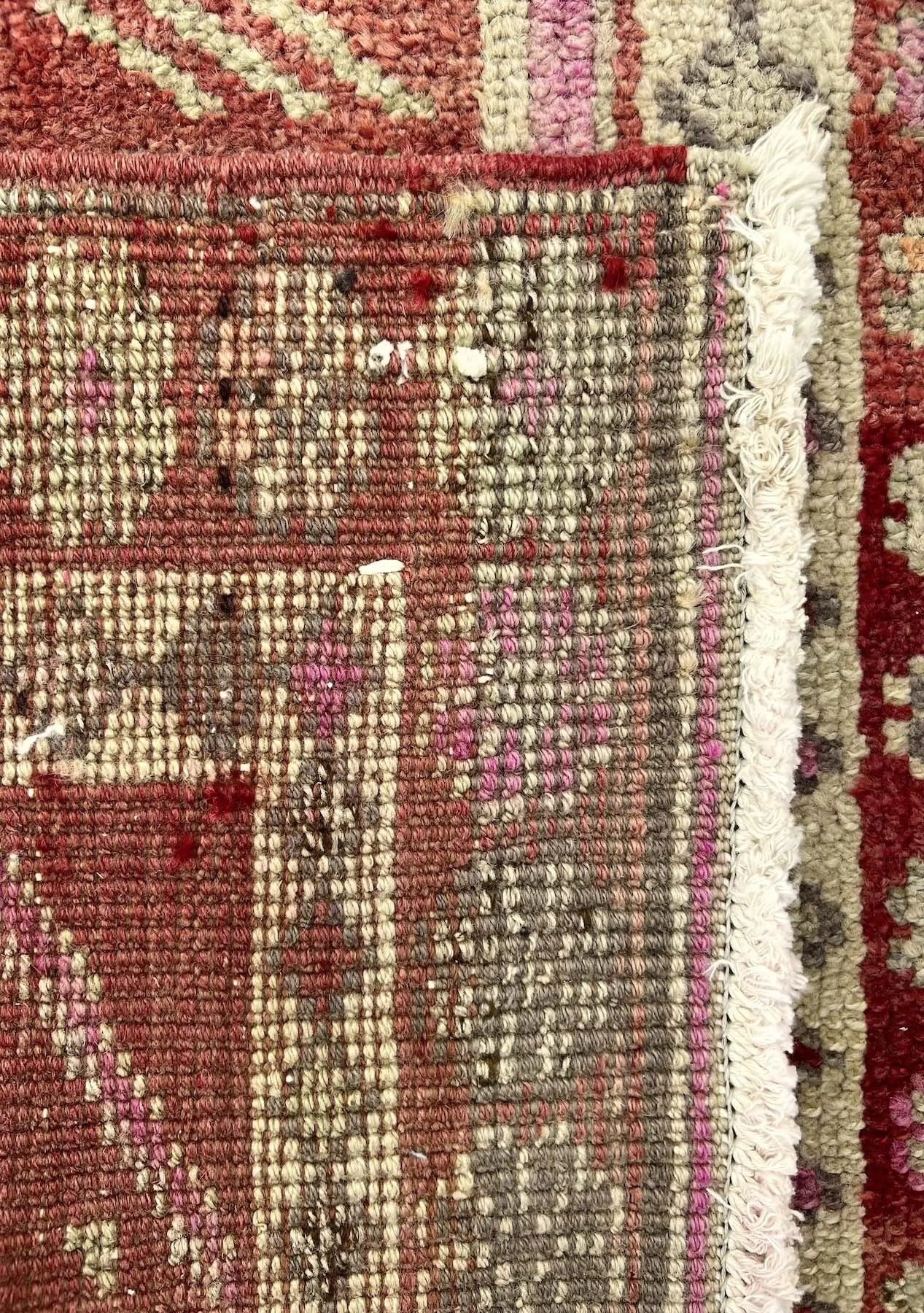 Madalyn - Red Herki Rug Runner - kudenrugs