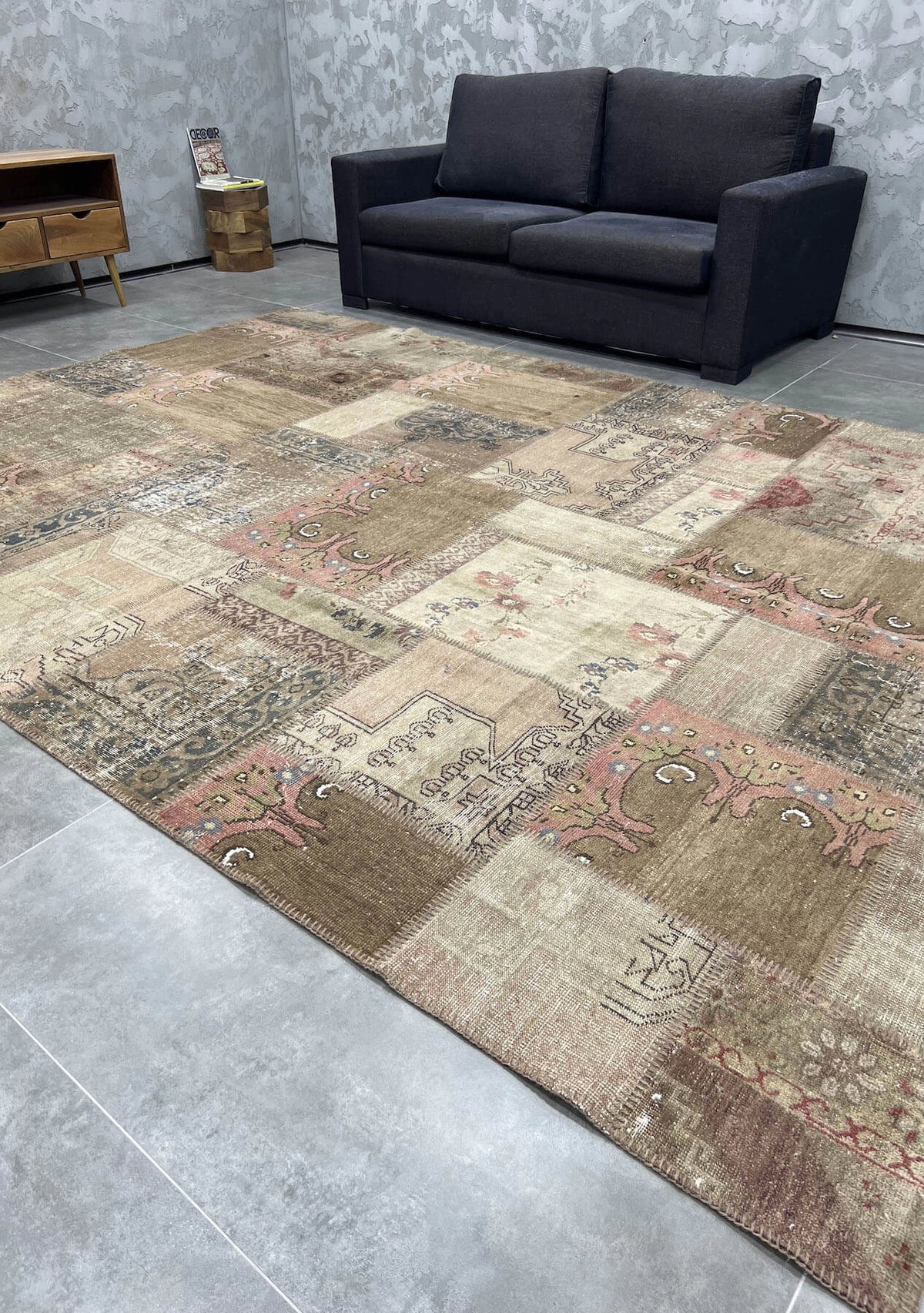 Markieta - Vintage Turkish Patchwork Rug - kudenrugs