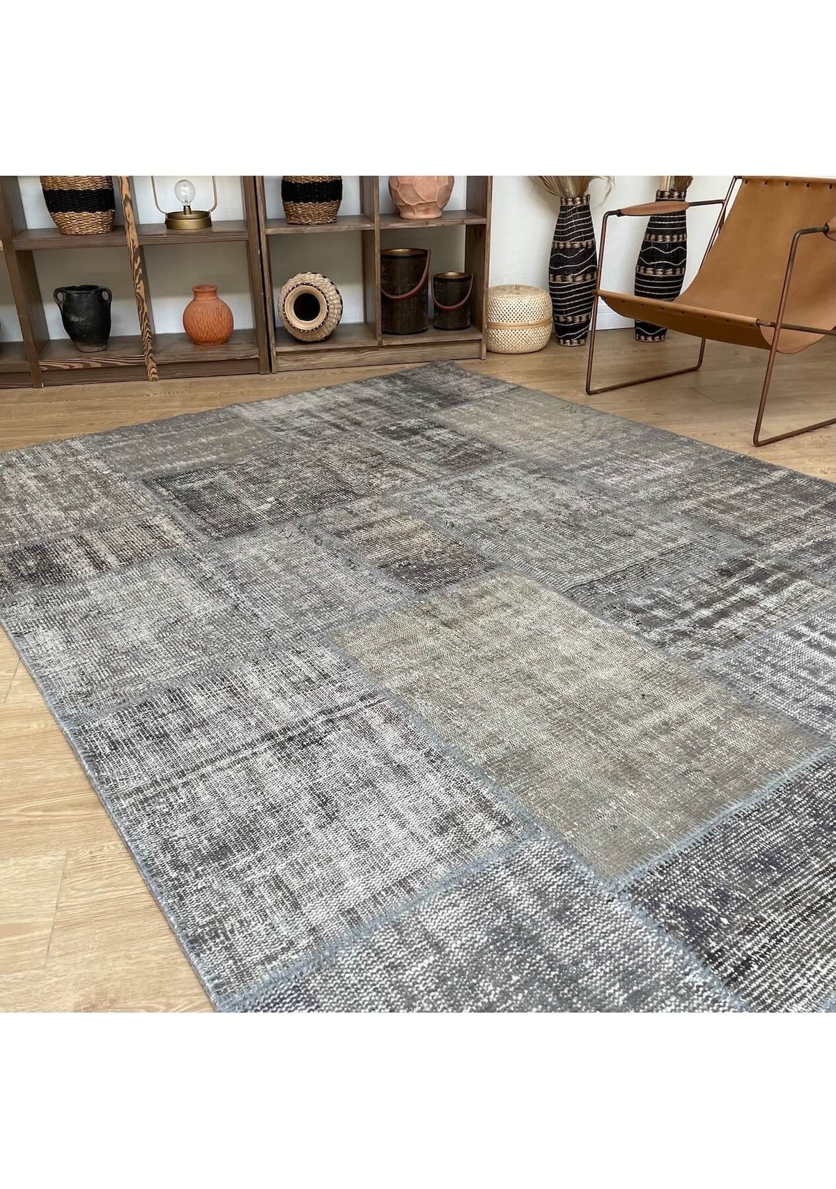 Marlene - Vintage Gray Patchwork Rug - kudenrugs