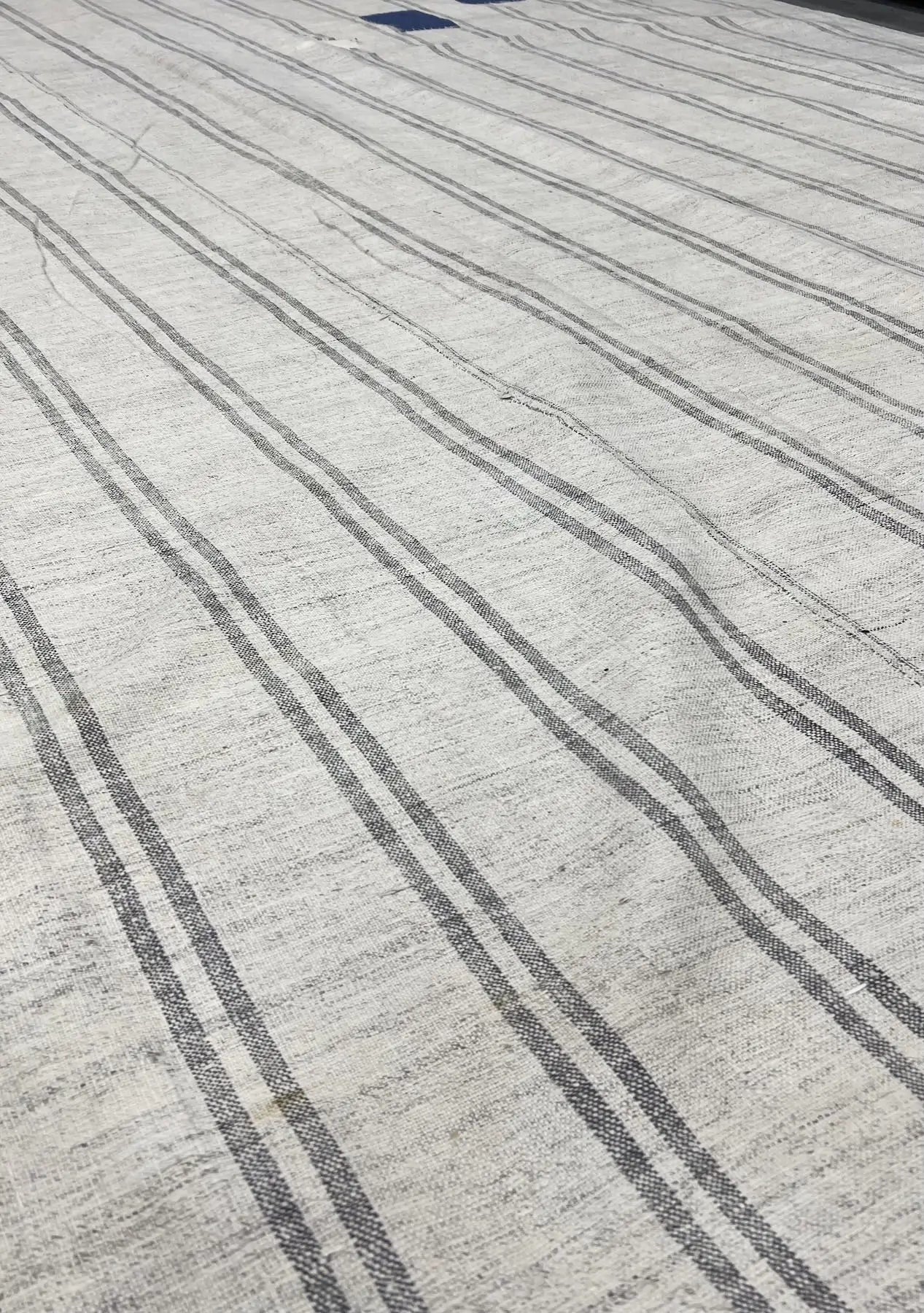 Miranda - White Turkish Kilim Rug - kudenrugs