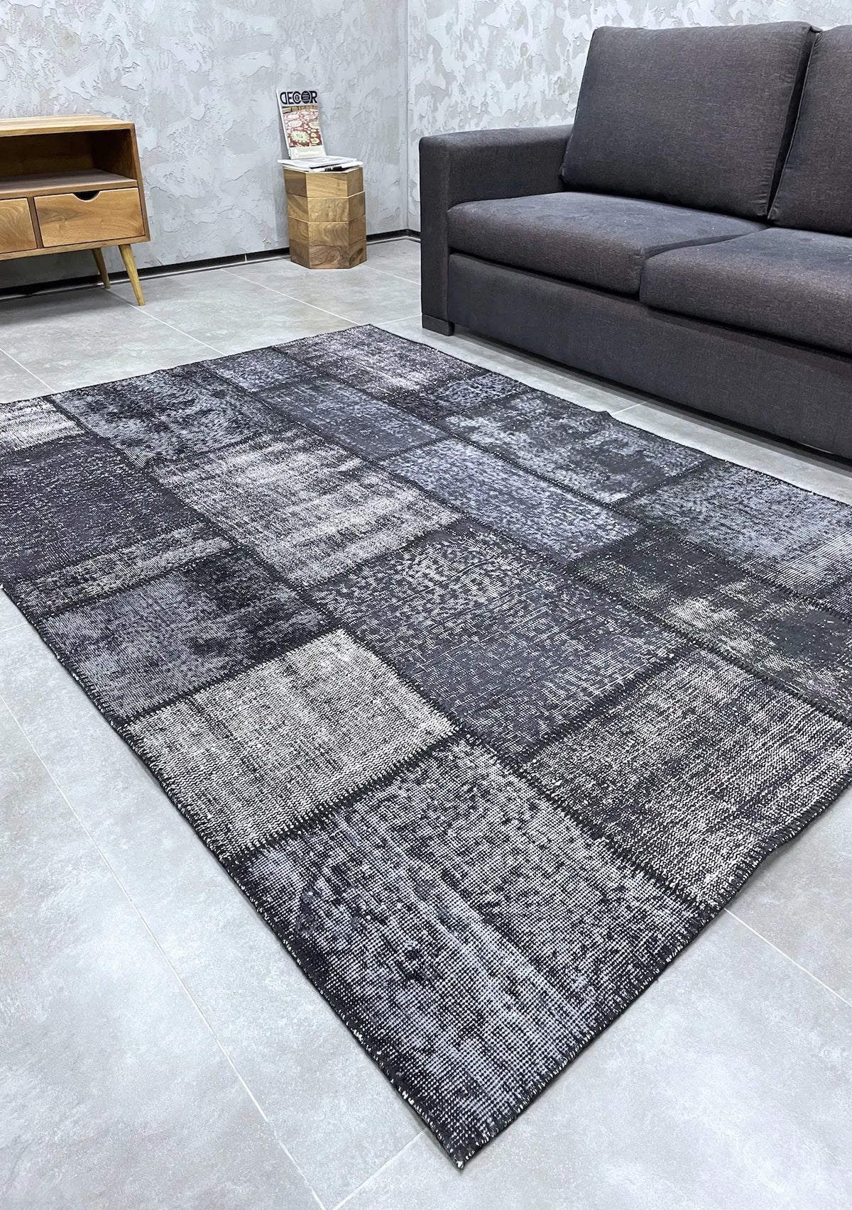 Nade - Vintage Black Patchwork Rug - kudenrugs