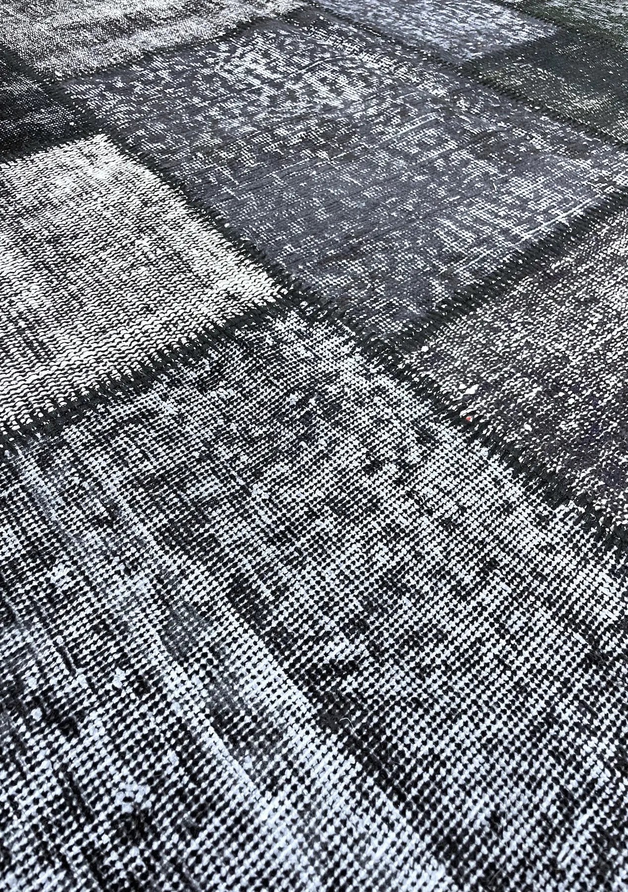 Nade - Vintage Black Patchwork Rug - kudenrugs