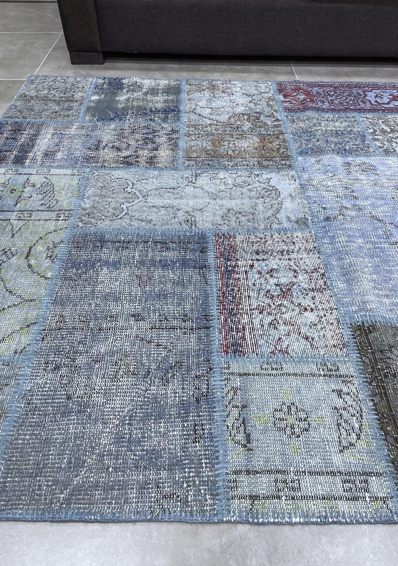 Nanako - Vintage Blue Patchwork Rug - kudenrugs