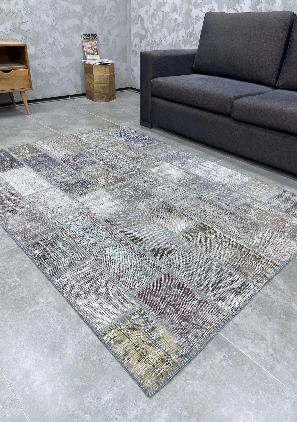 Narah - Vintage Gray Patchwork Rug - kudenrugs
