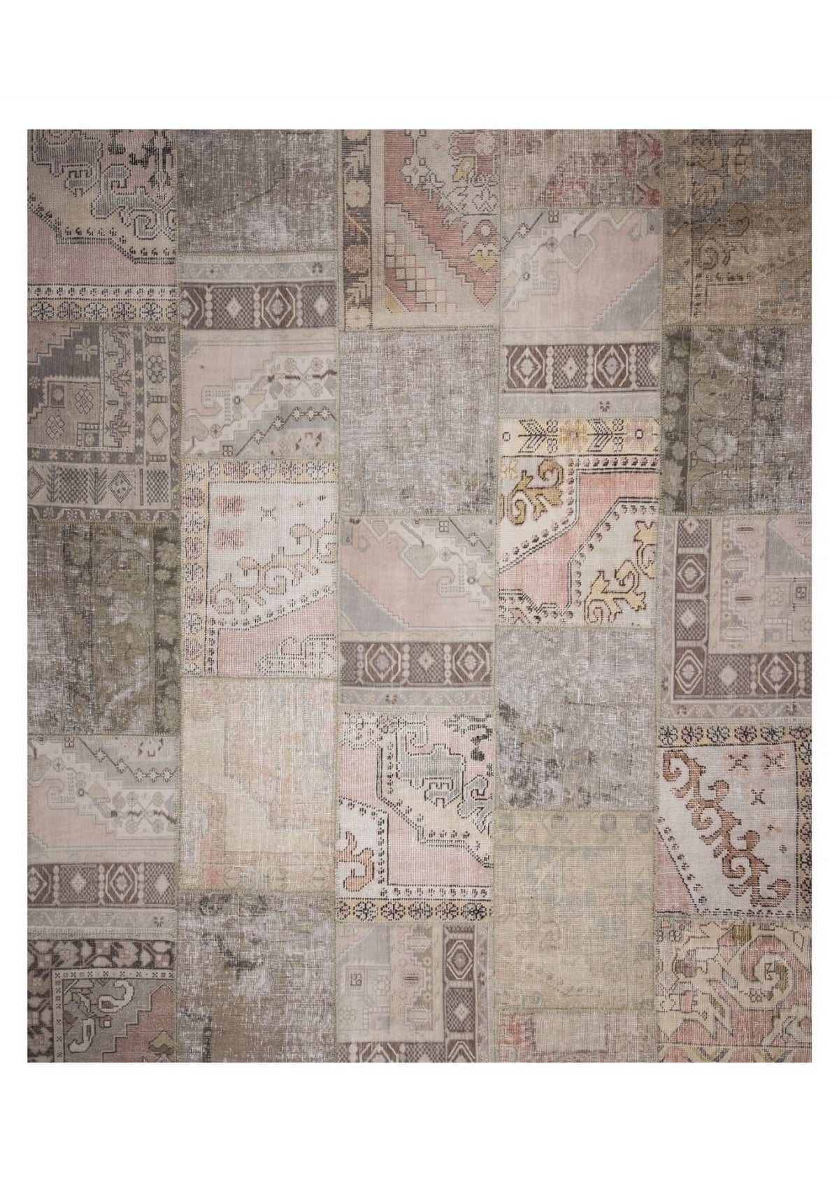 Nessa - Vintage Turkish Patchwork Rug - kudenrugs