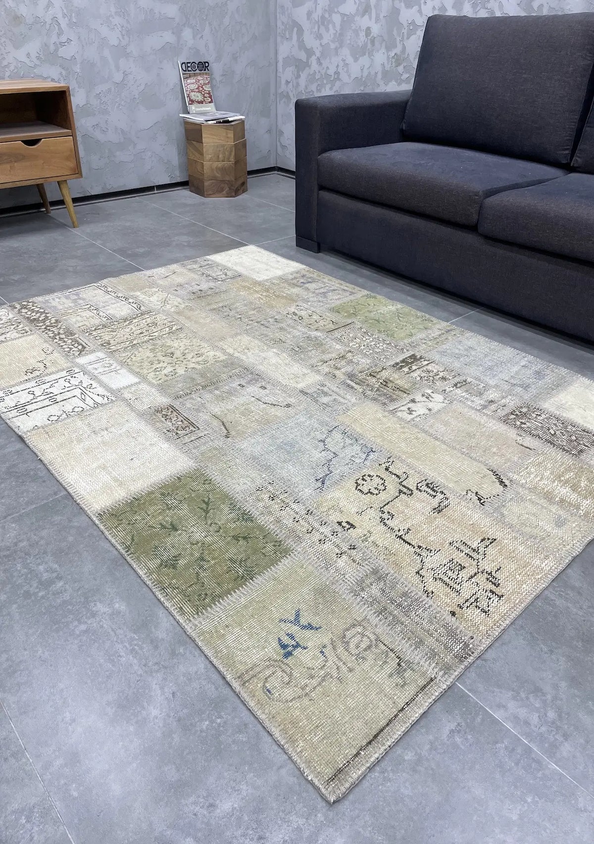 Odette - Vintage Beige Patchwork Rug - kudenrugs