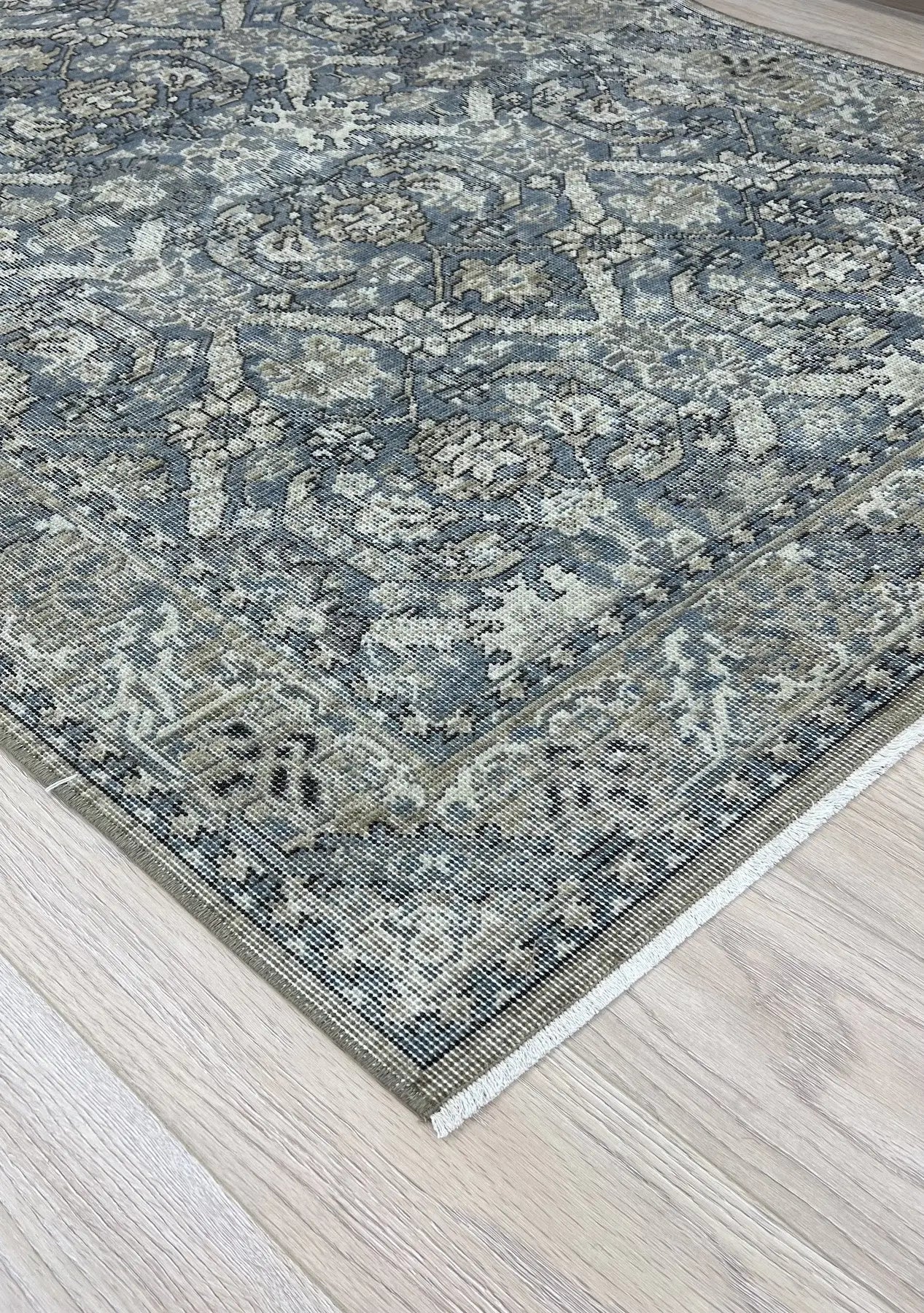 Olivya - Kudenmade Rug - kudenrugs