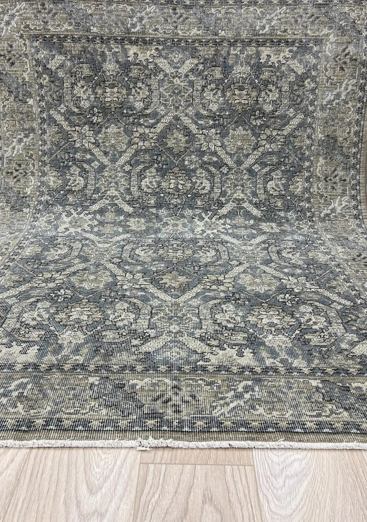 Olivya - Kudenmade Rug - kudenrugs