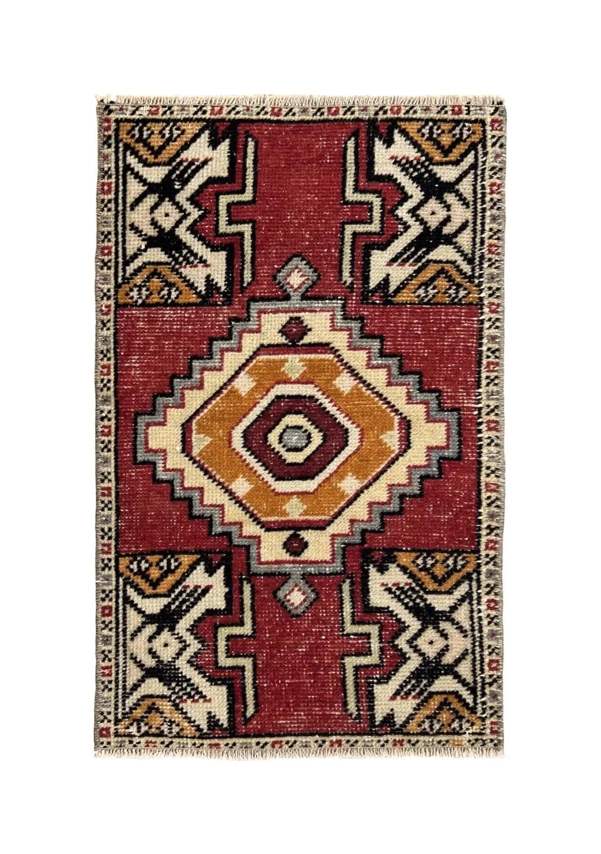 Pamilia - Vintage Mini Red Area Rug - kudenrugs