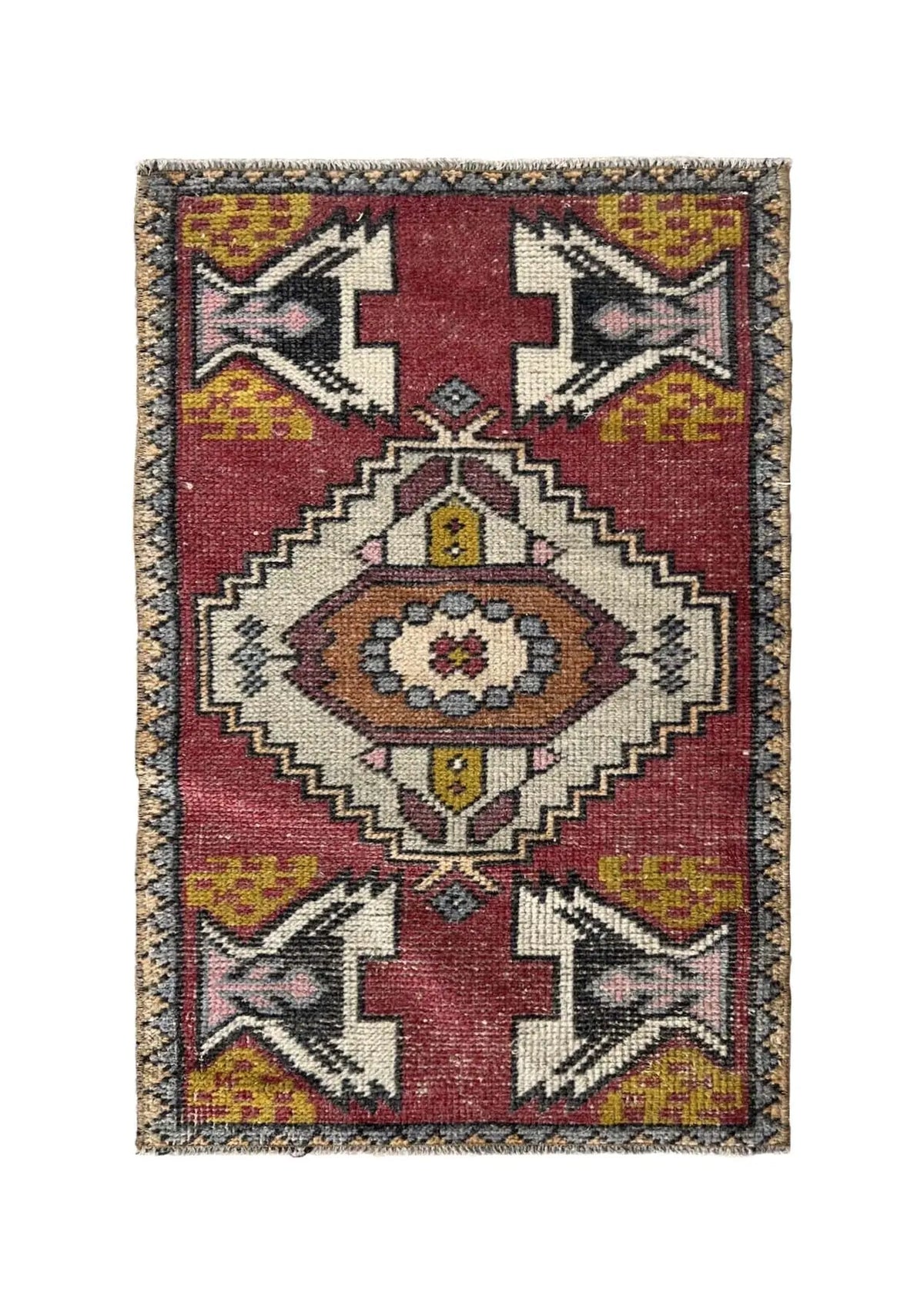 Pansie - Vintage Mini Red Area Rug - kudenrugs