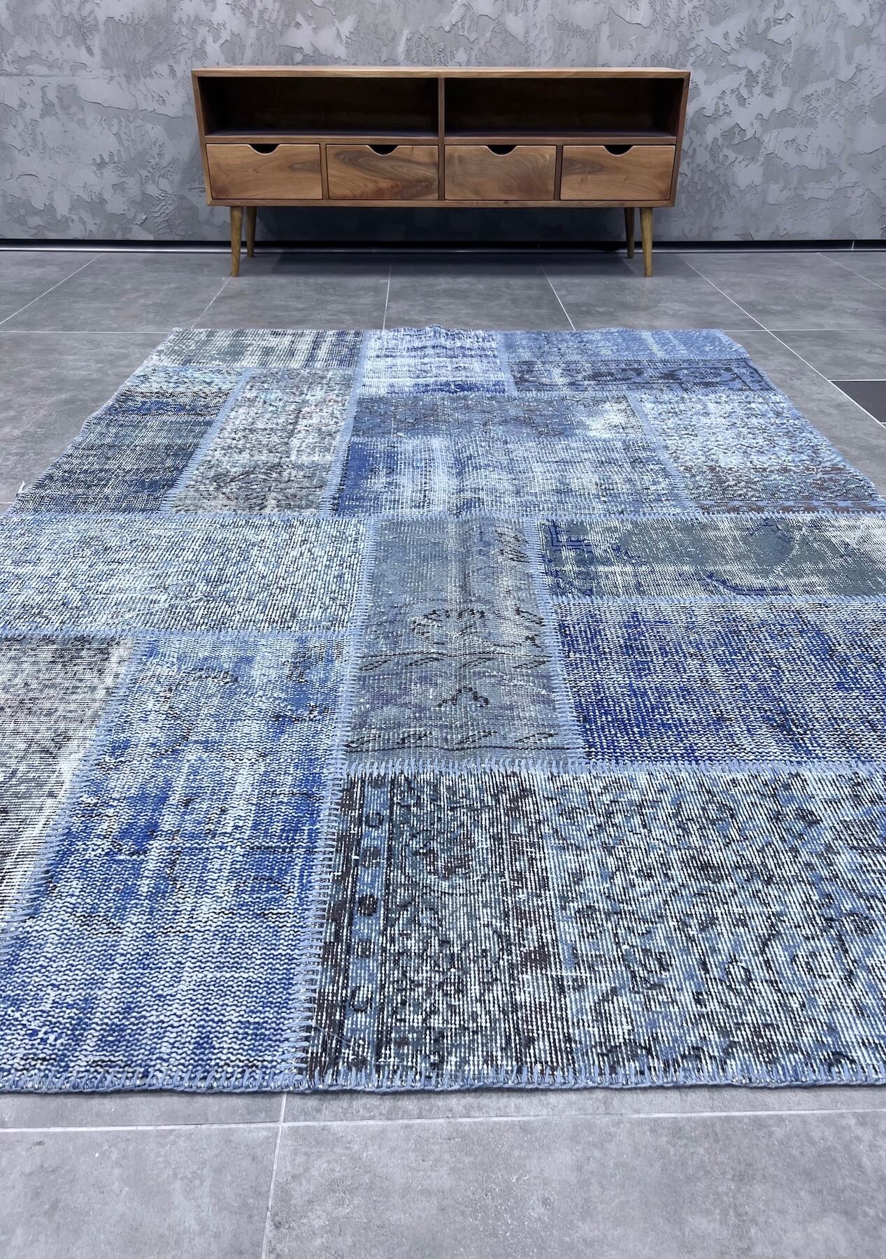 Rylee - Vintage Blue Patchwork Rug - kudenrugs