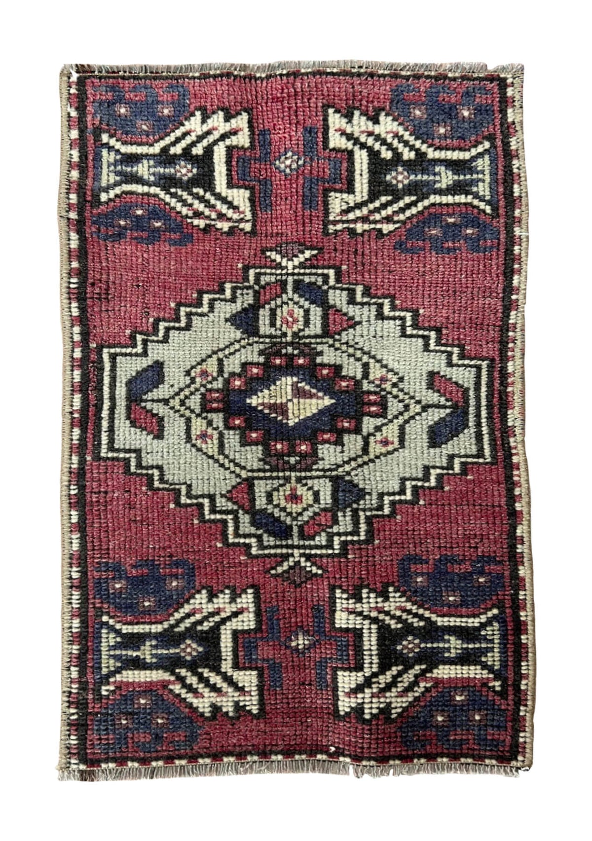 Saige - Vintage Mini Pink Area Rug - kudenrugs