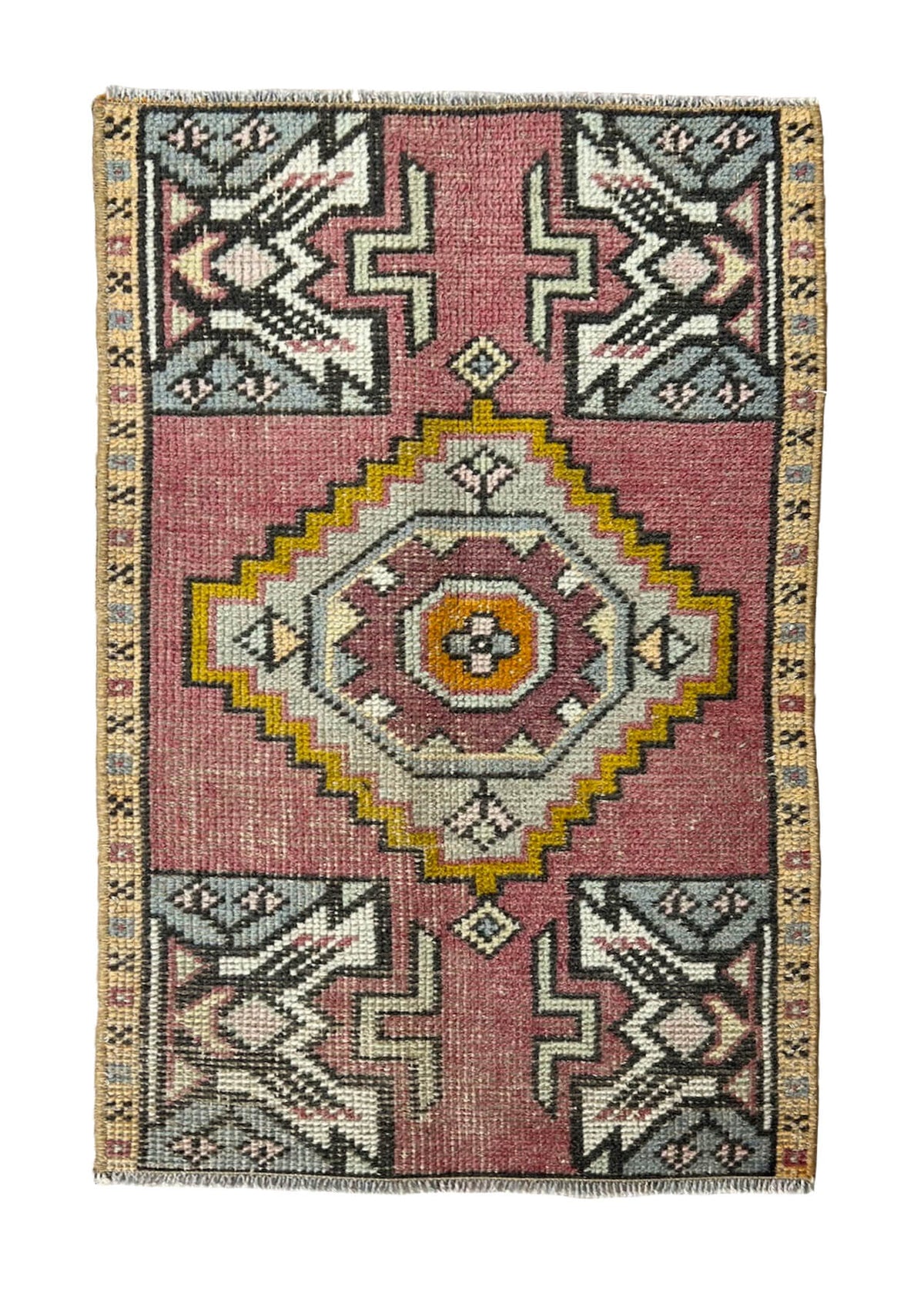 Sierra - Vintage Mini Pink Area Rug - kudenrugs