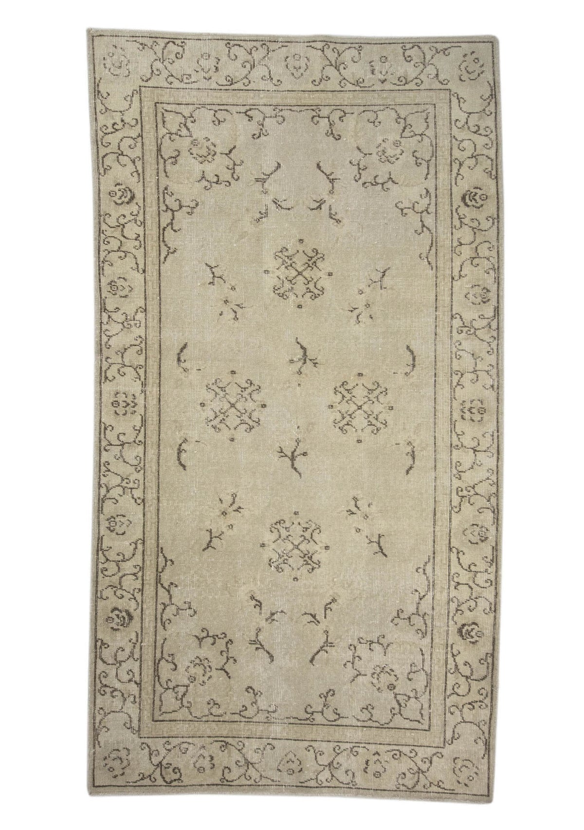 Tia - Vintage Beige Antique Washed Rug - kudenrugs
