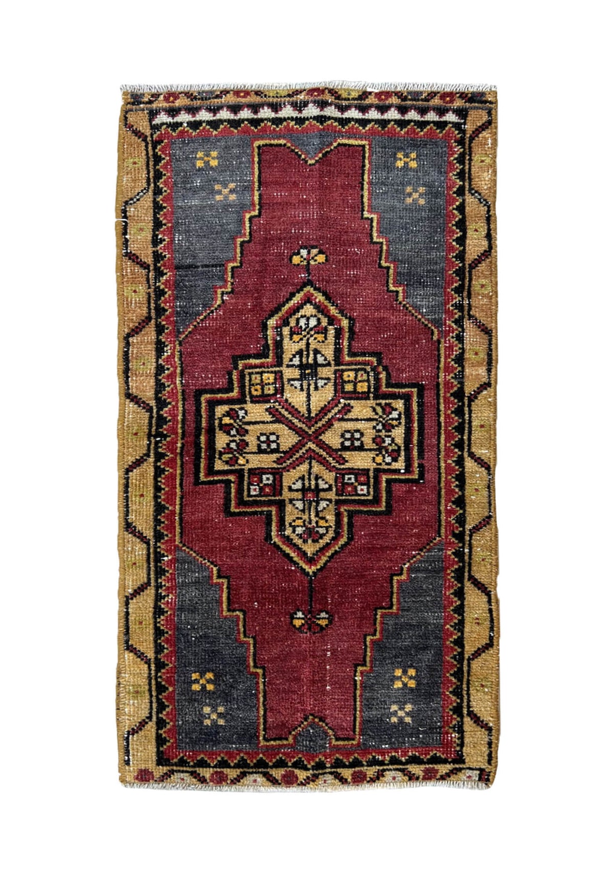 Violet - Vintage Mini Red Area Rug - kudenrugs