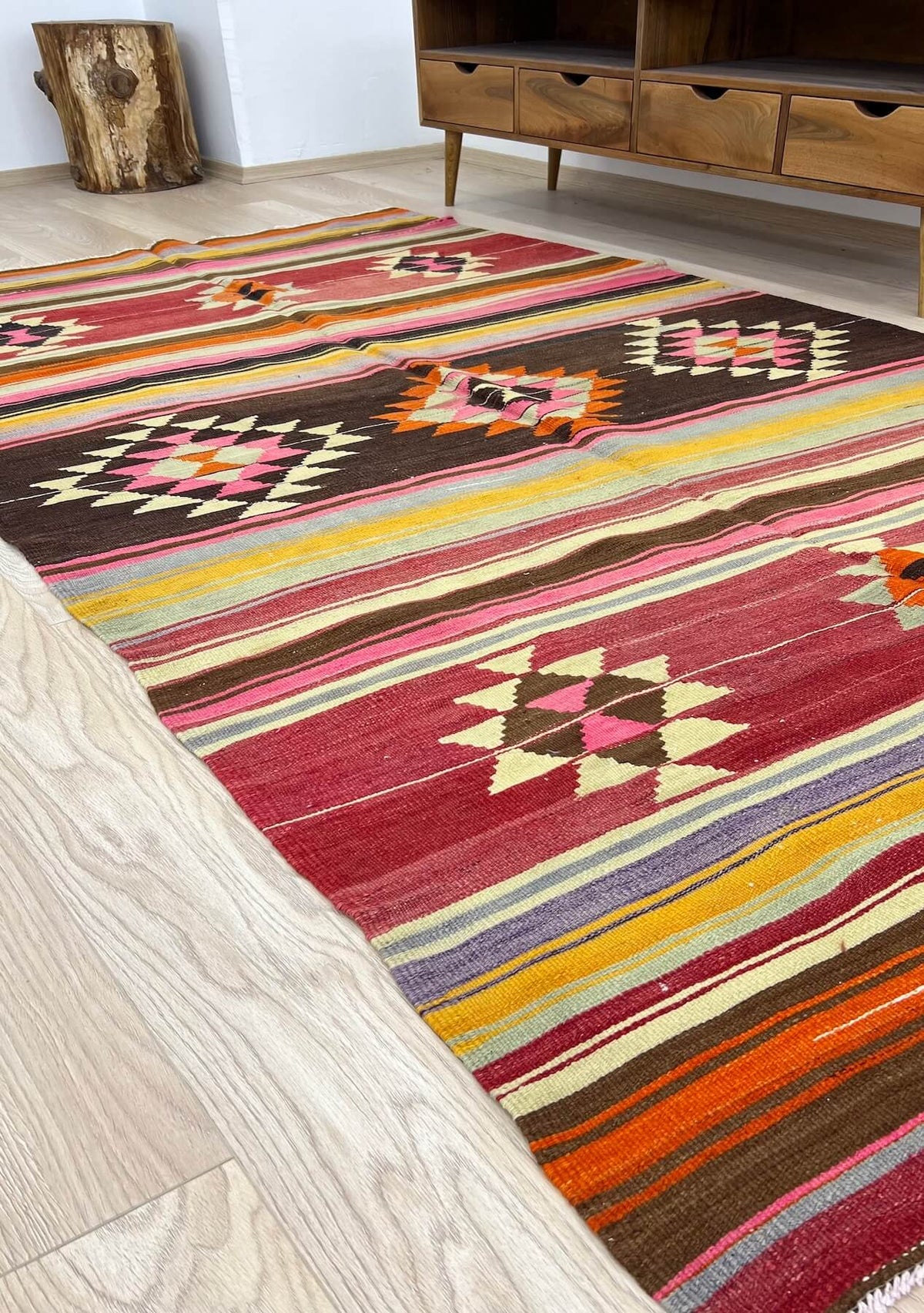 Yoselin - Red Turkish Kilim Rug - kudenrugs