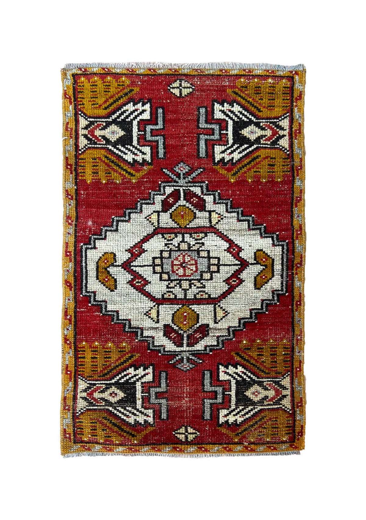 Zelma - Vintage Mini Red Area Rug - kudenrugs
