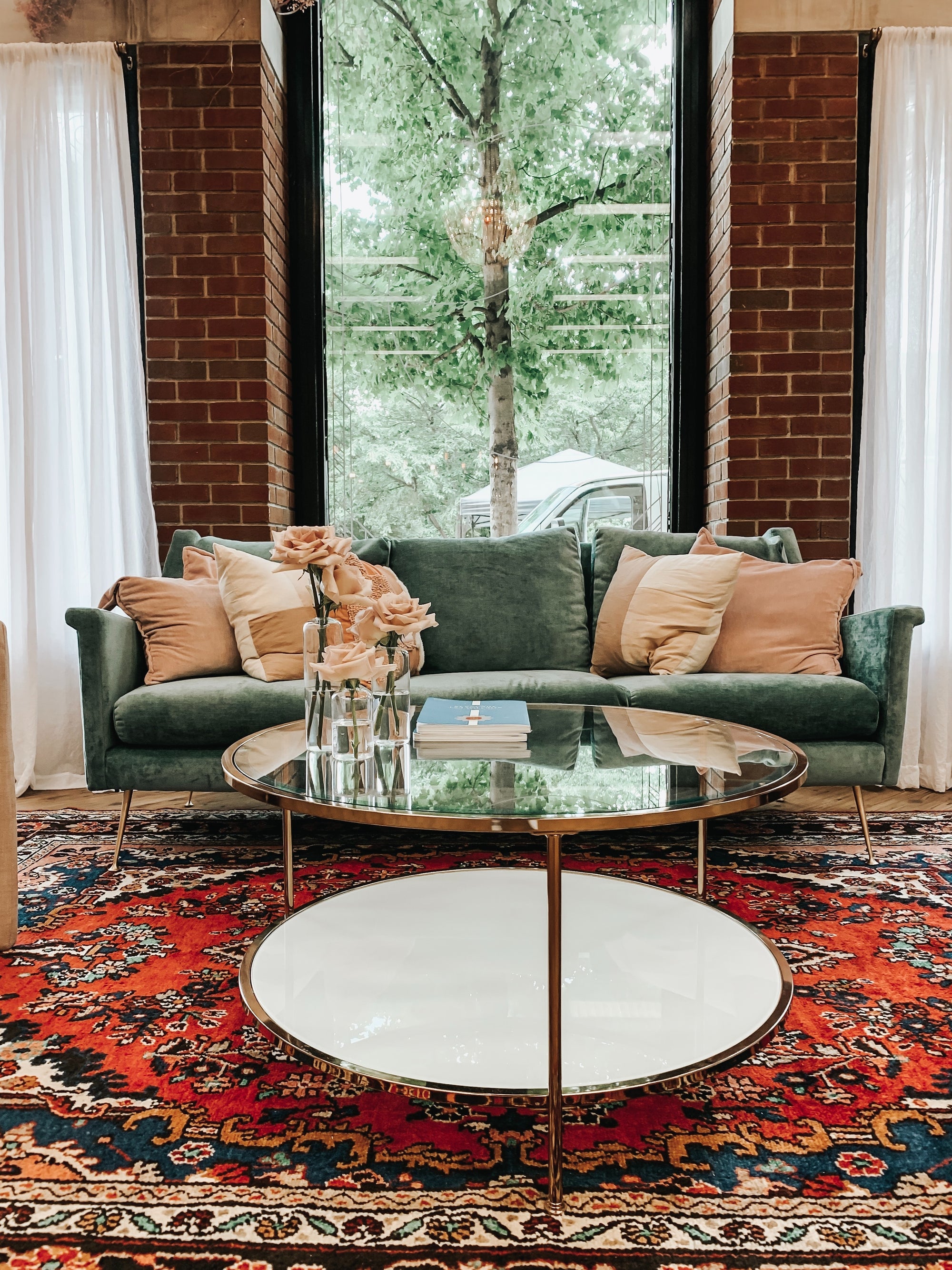 Decorate Homes Exclusively With Living Room Rugs