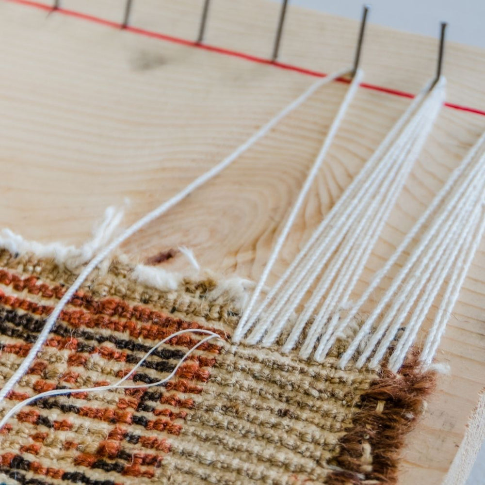 The Difference Between Machine-made and Handmade Rugs