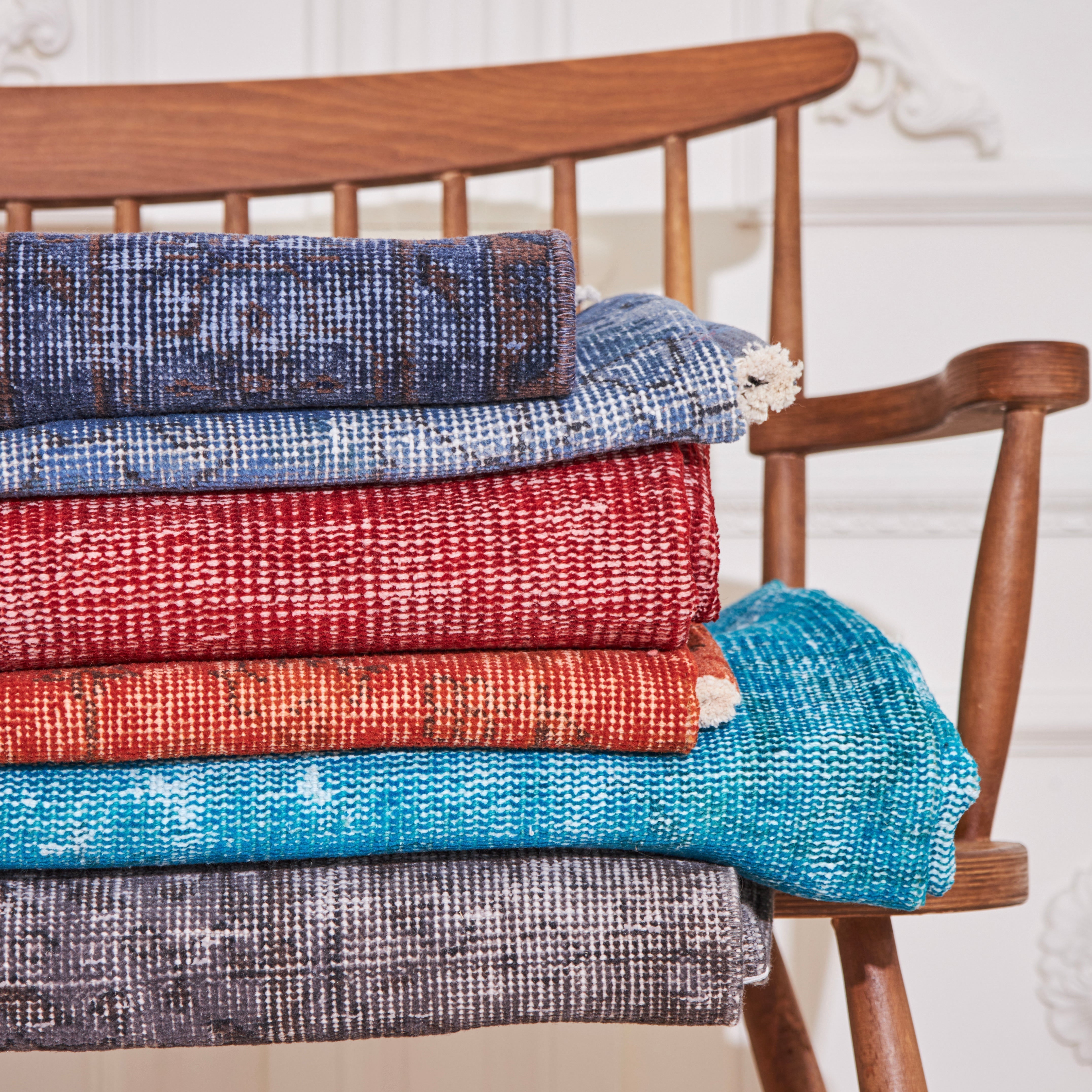 How to Determine the Right Runner Rug Size for Your Hallway? | Kudenrugs