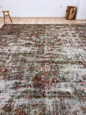 Claribel - Vintage Persian Rug