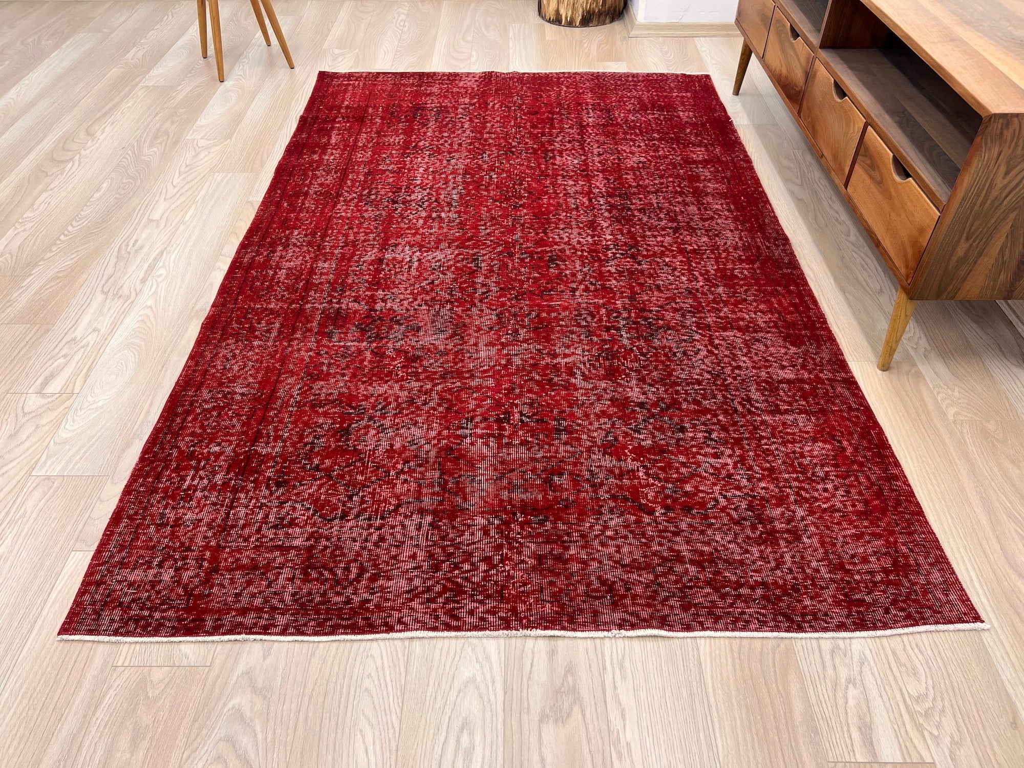 Abbellonna - Vintage Turkish Overdyed Rug