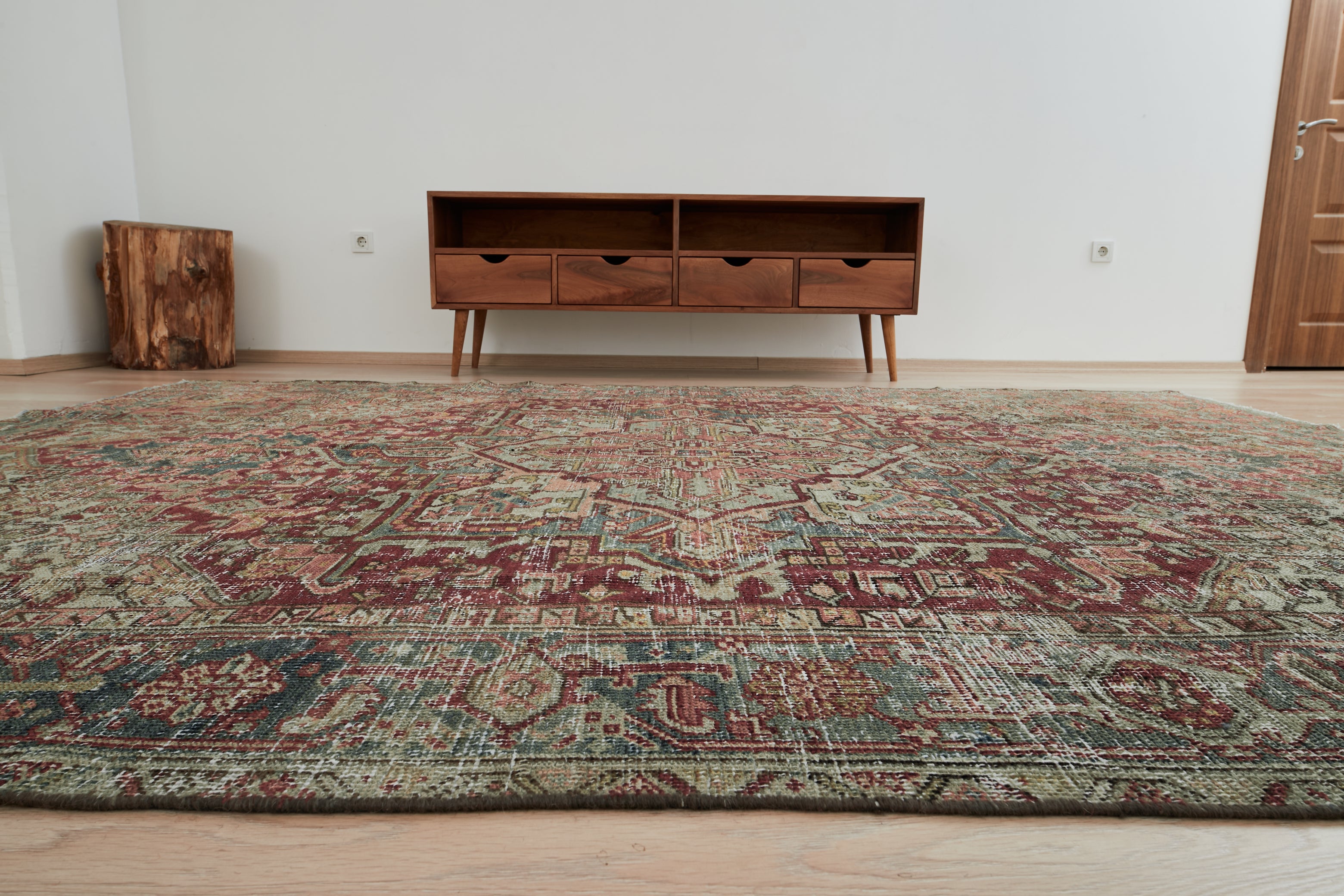 Alvina - Vintage Persian Area Rug