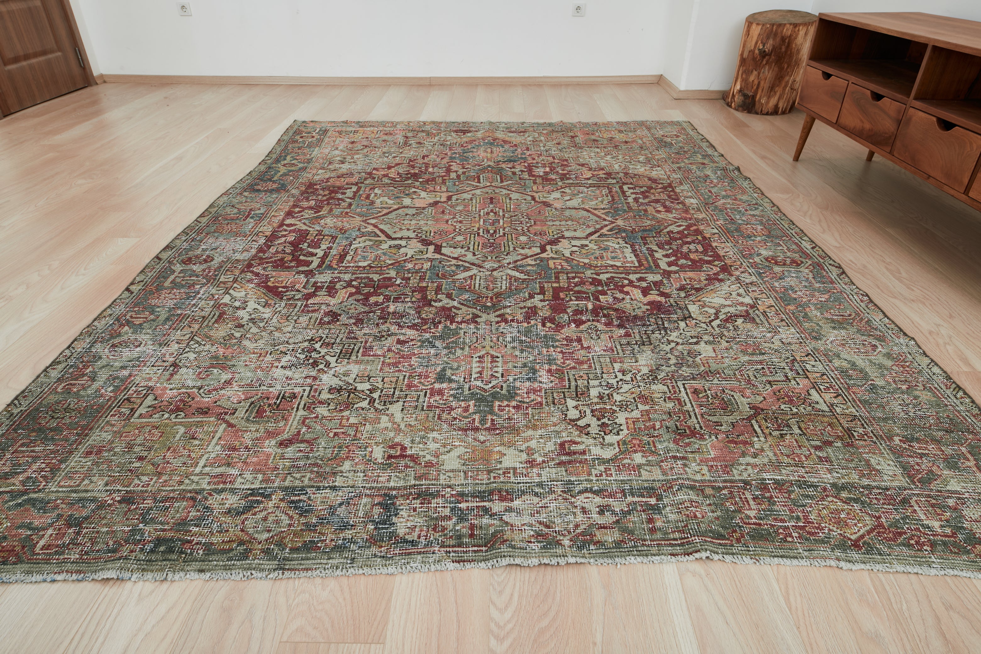 Alvina - Vintage Persian Area Rug