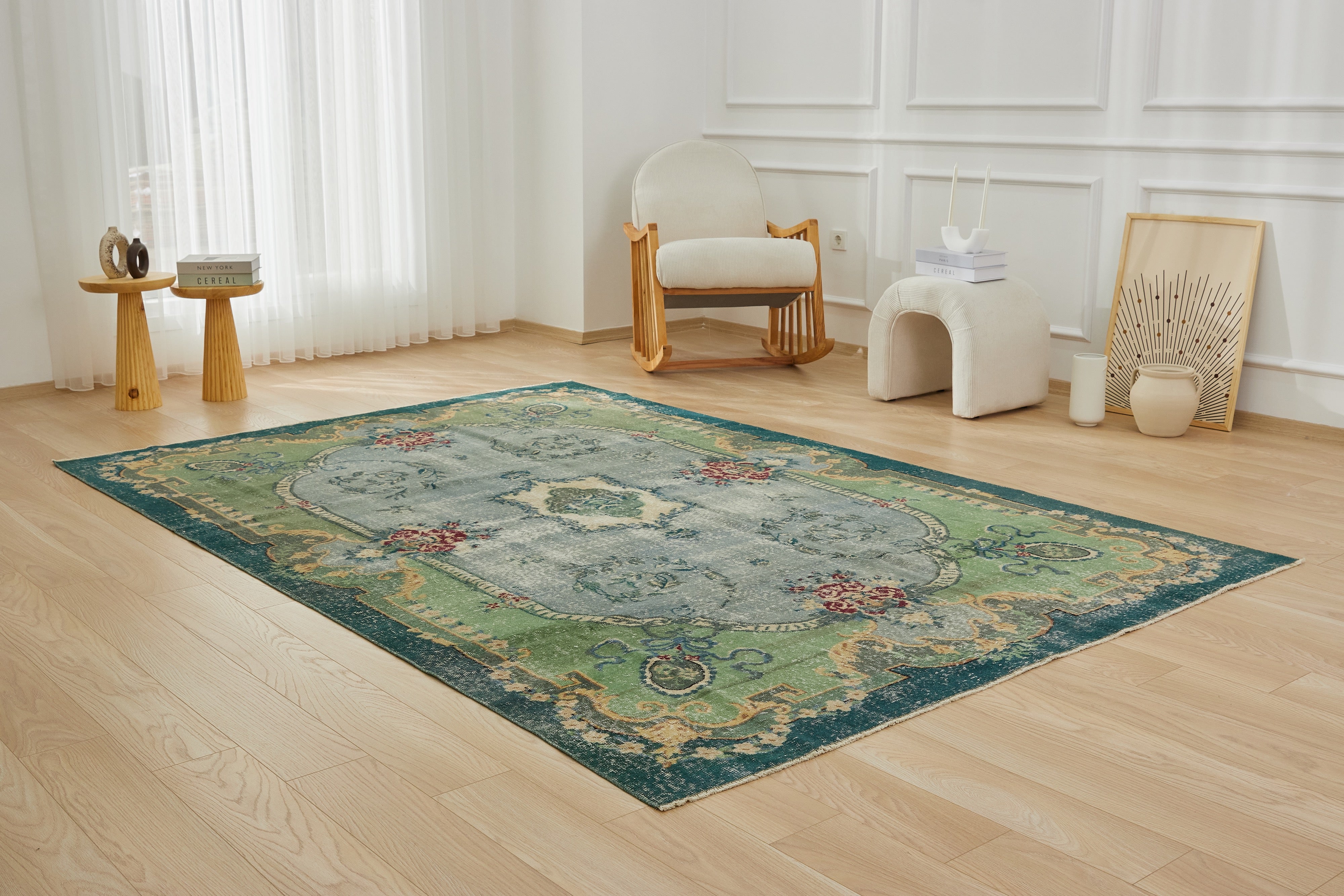 Antique washed Sophistication - Adalind's Professional Carpet Design