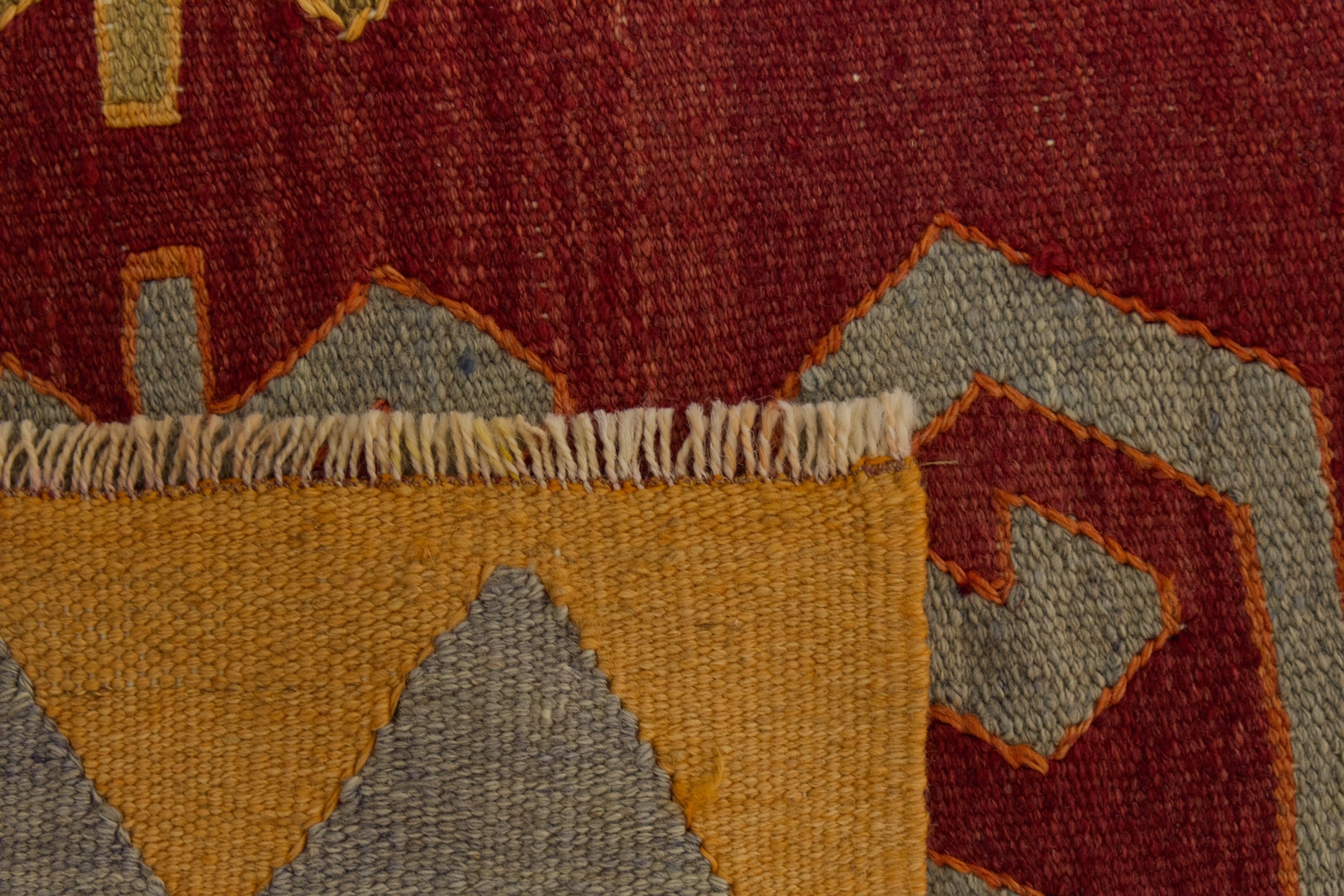 Handwoven tradition meets modern style: The Akira Rug. | Kuden Rugs