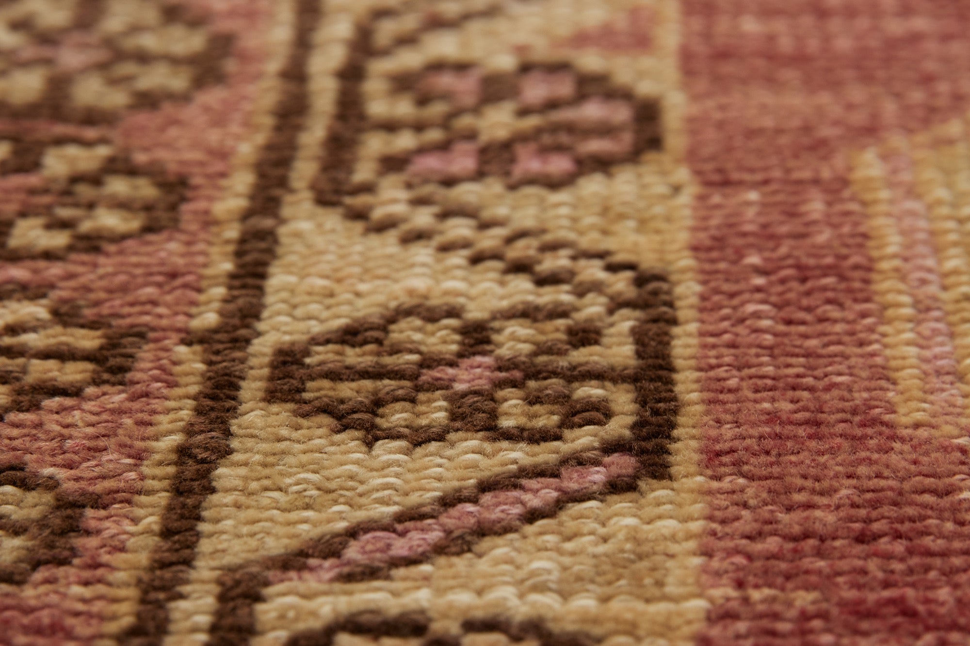 Amara | Timeless Vintage Rug with Artisan Quality | Kuden Rugs