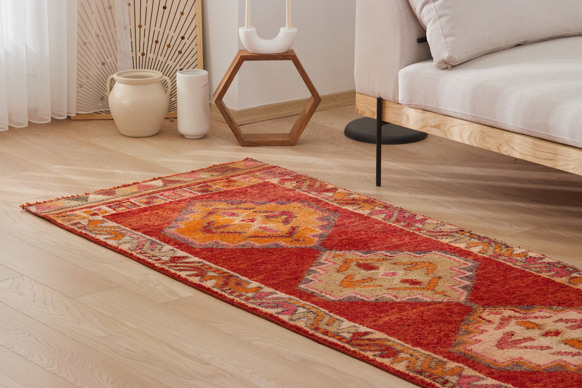 Amytey | Oriental Elegance | Hand-Knotted Wool Carpet | Kuden Rugs