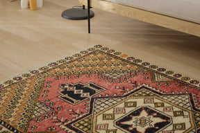 Anahi - Vintage Turkish Anatolian Rug