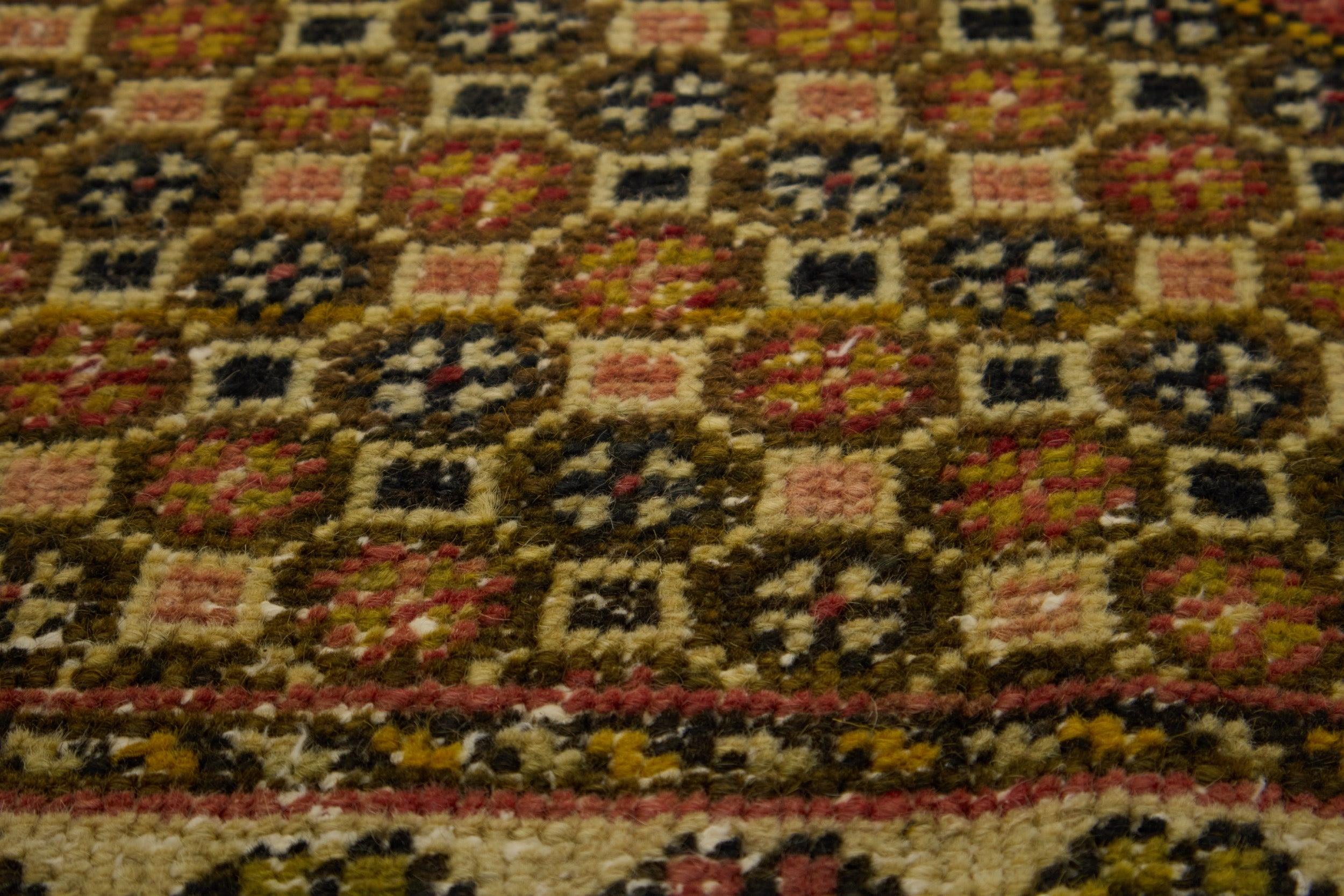 Anahi - Vintage Turkish Anatolian Rug