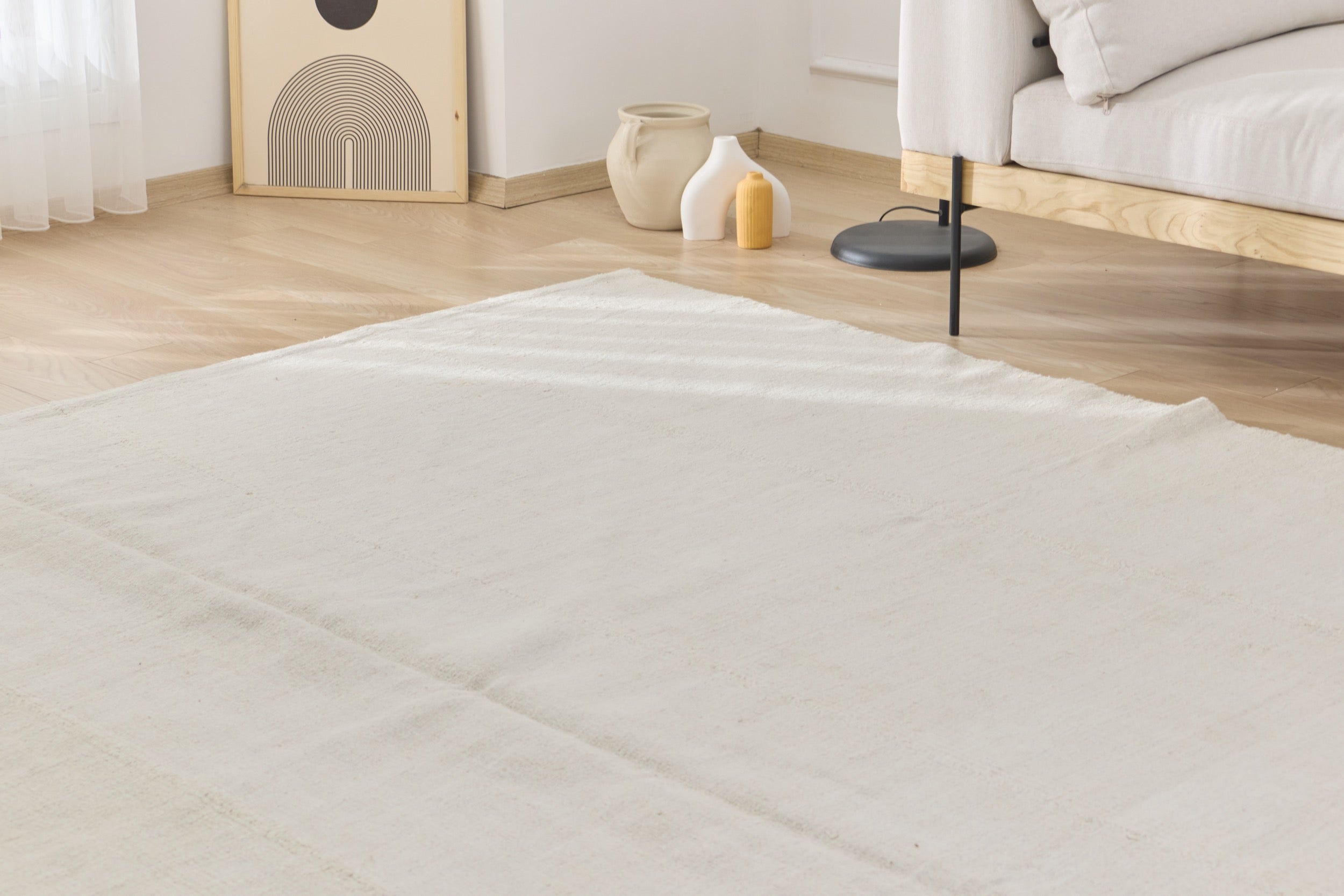 Anemone: An Expansive Turkish Hemp Rug with a Crisp, Clean Palette | Kuden Rugs