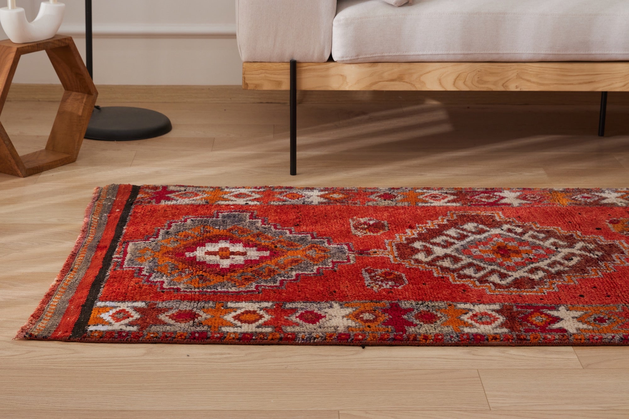 Apryla | Modern Vintage Fusion | Artisanal Geometric Carpet | Kuden Rugs
