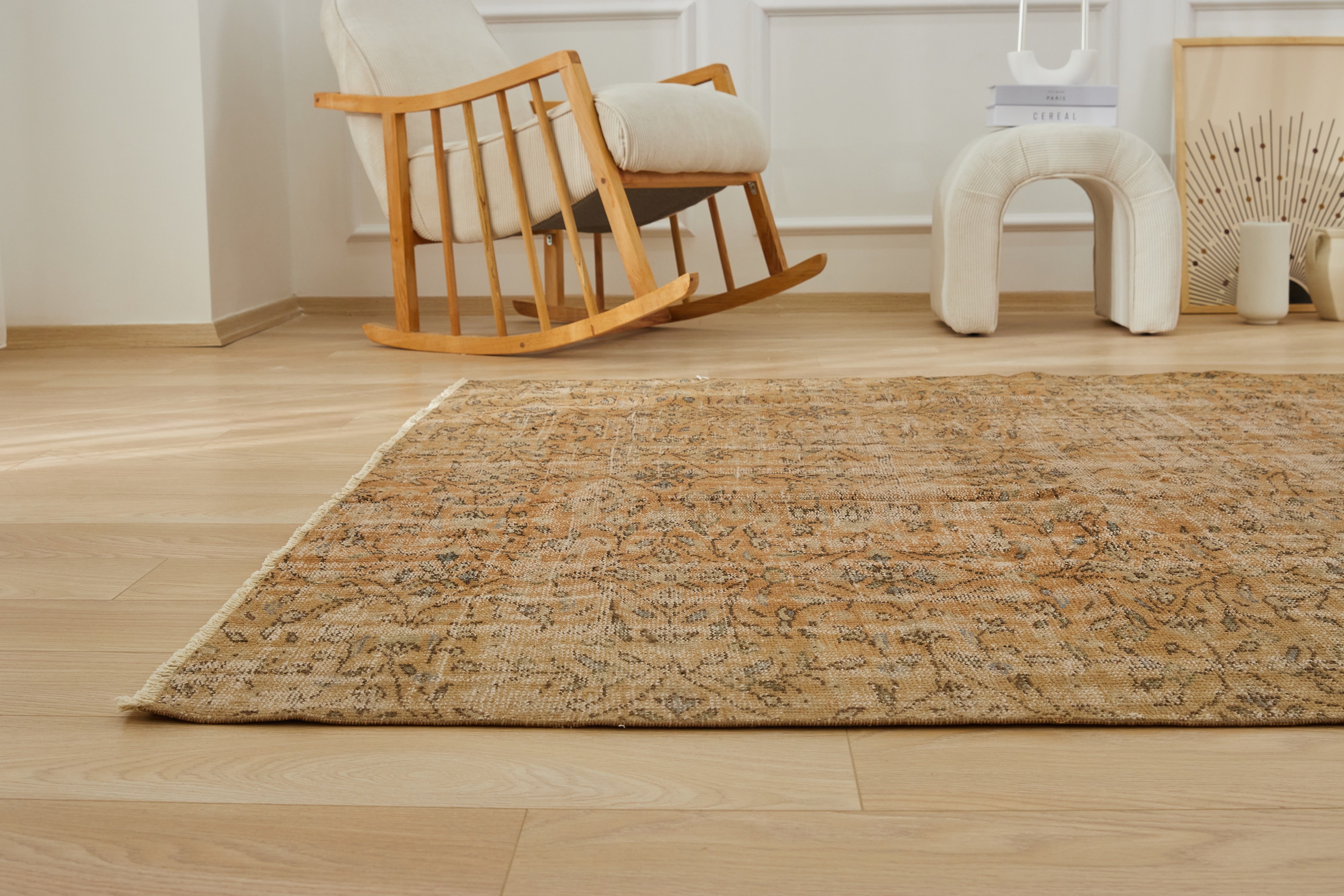 1970's Vintage Refinement - Archna's Luxurious Carpet Weaving