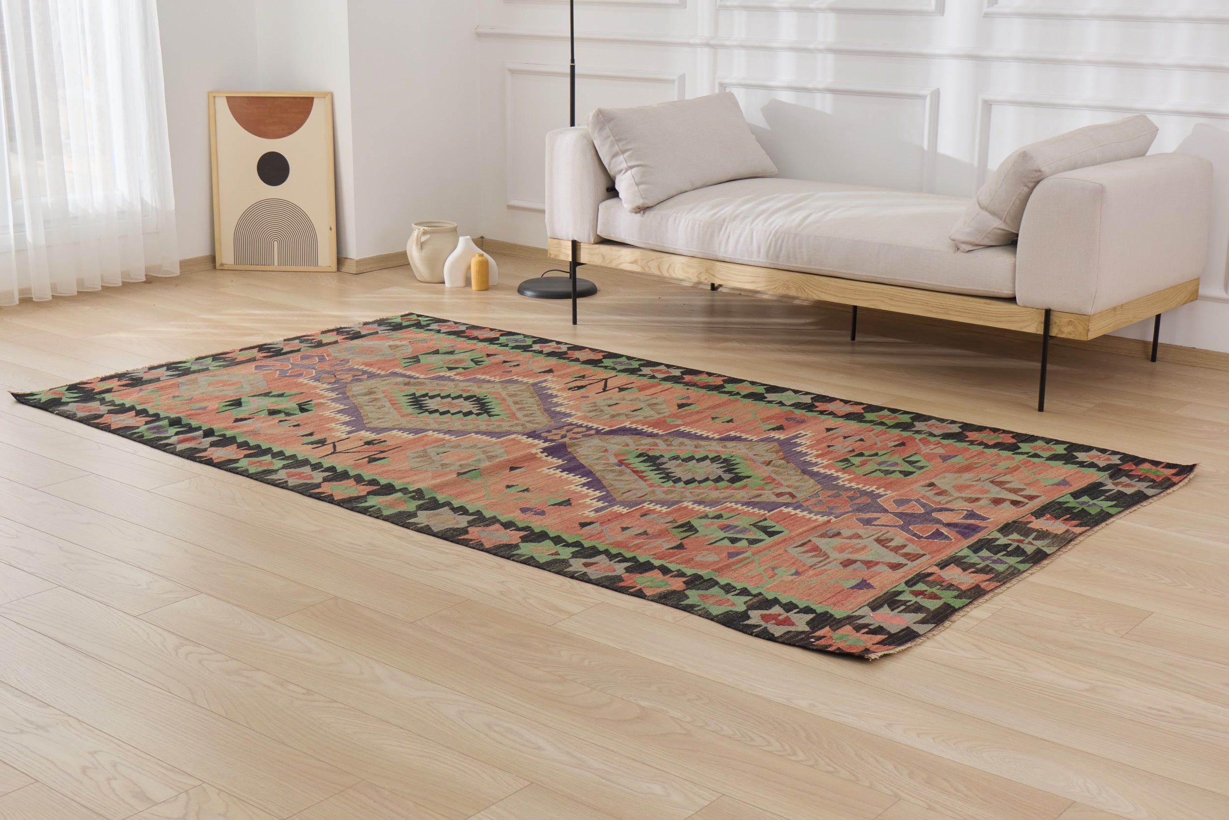 Embrace timeless design with the Aruni hand-knotted rug. | Kuden Rugs