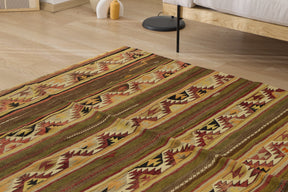 Handwoven tradition meets modern style: The Audrina Rug. | Kuden Rugs