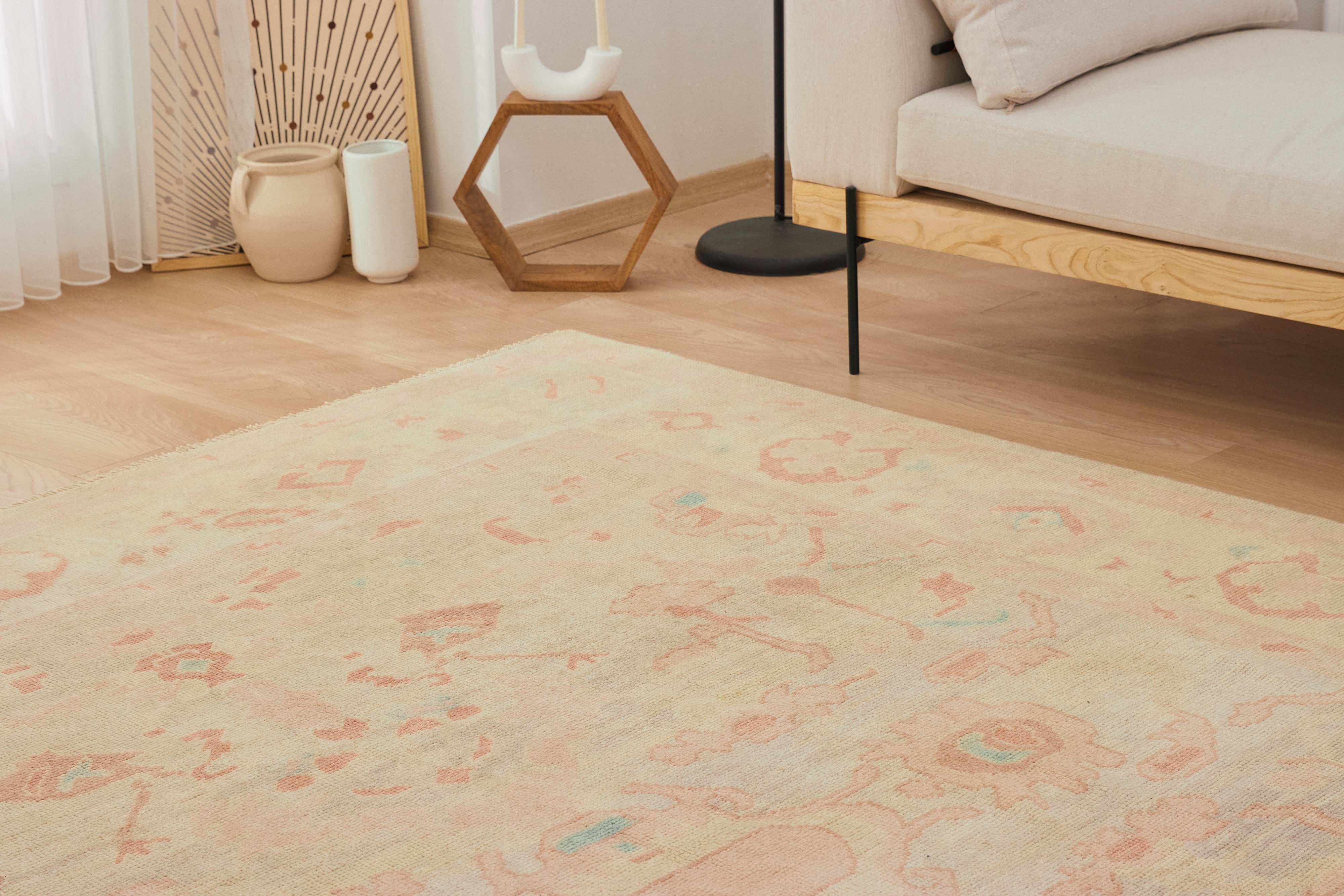 Azami | Time-Honored Turkish Rug | Artisanal Carpet Beauty | Kuden Rugs