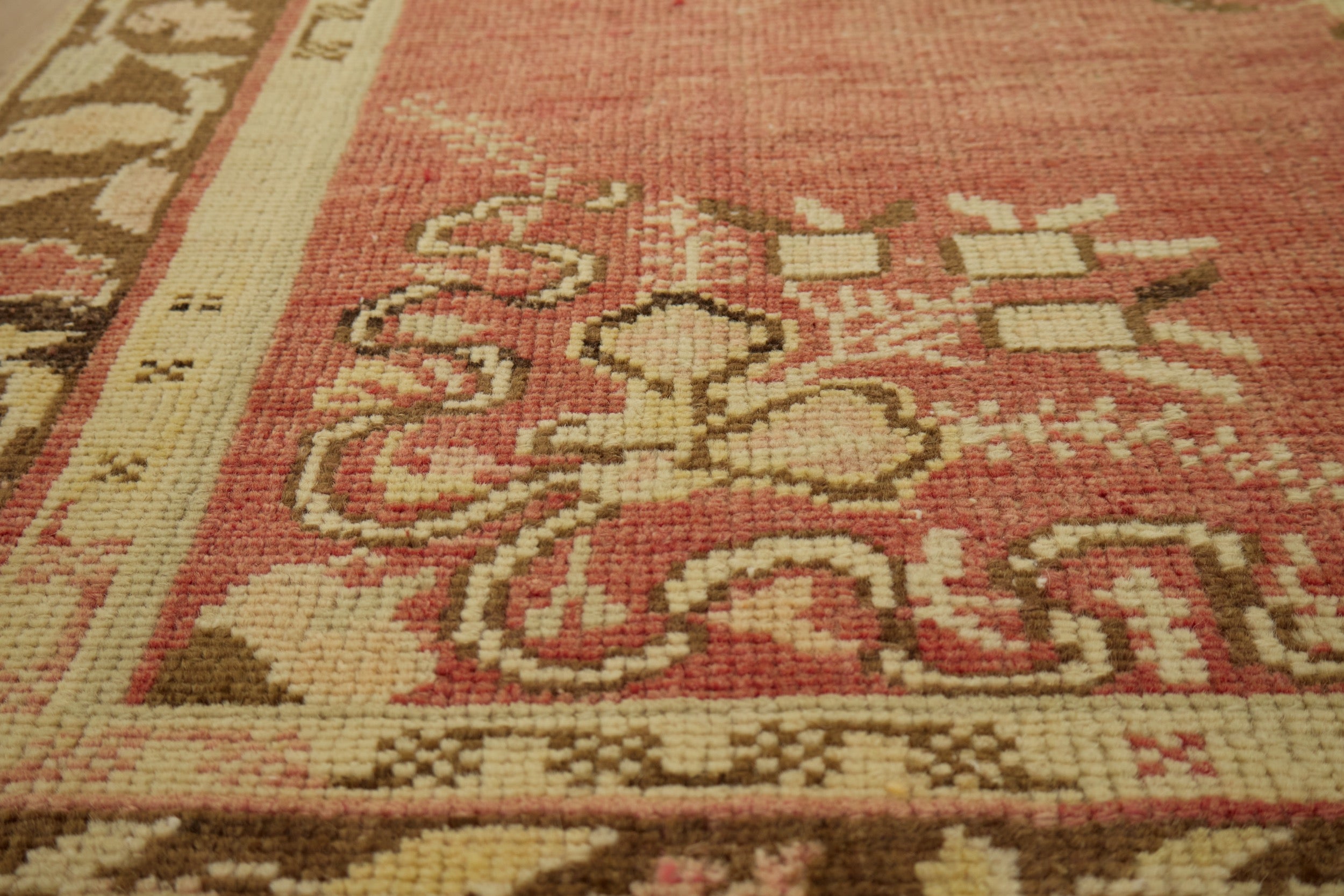 Betty - Vintage Turkish Anatolian Rug