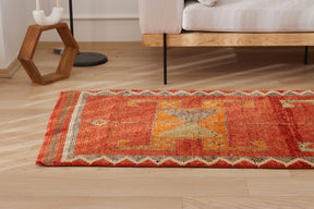 Bileigh | Modern Vintage Fusion | Artisanal Geometric Carpet | Kuden Rugs