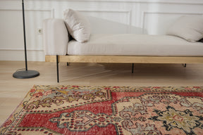 Braelyn - Vintage Turkish Anatolian Rug